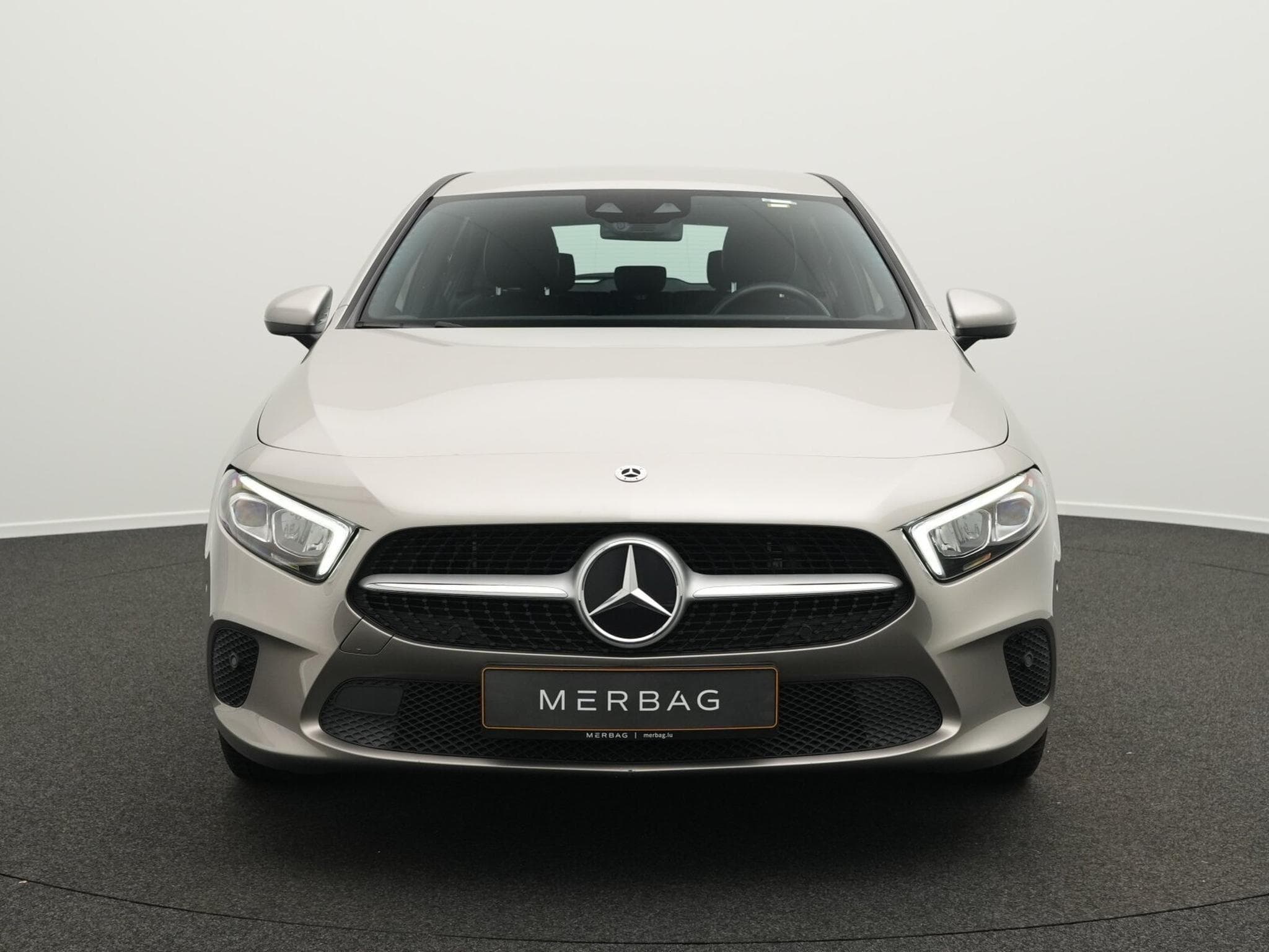 Mercedes A 250 e (2020) - Photo 2