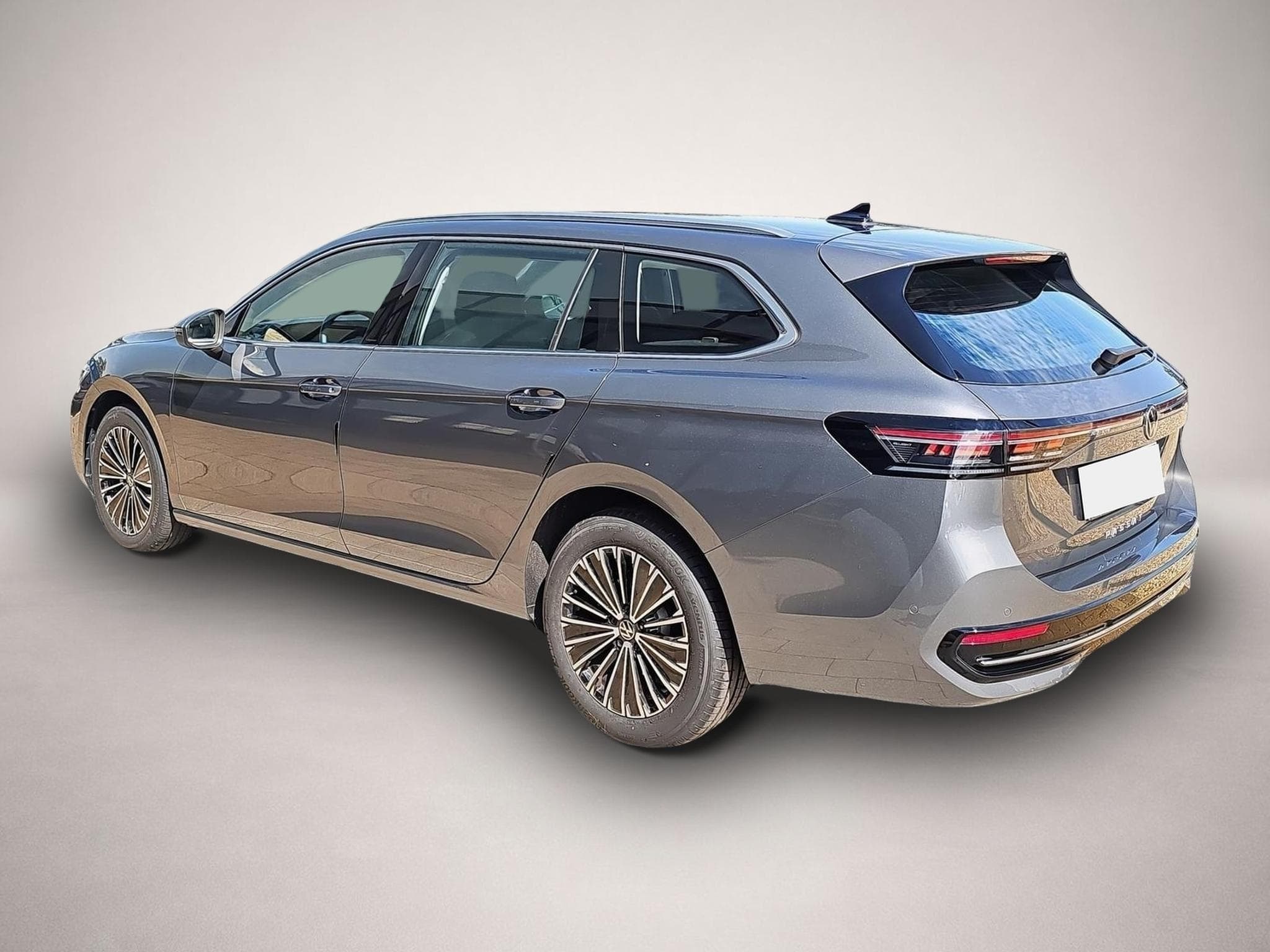 VW Passat (2025) - Photo 5