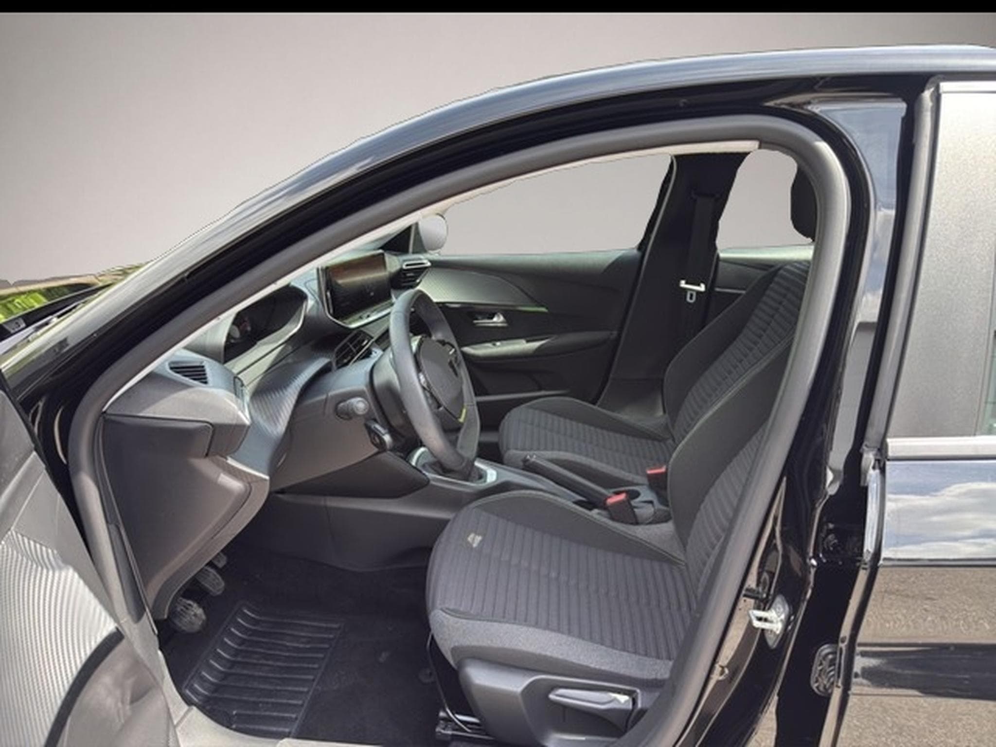 Peugeot 208 (2024) - Photo 7