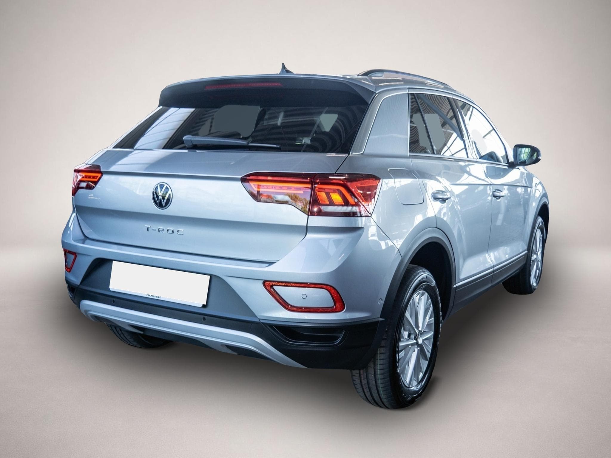 VW T-Roc (2024) - Photo 3