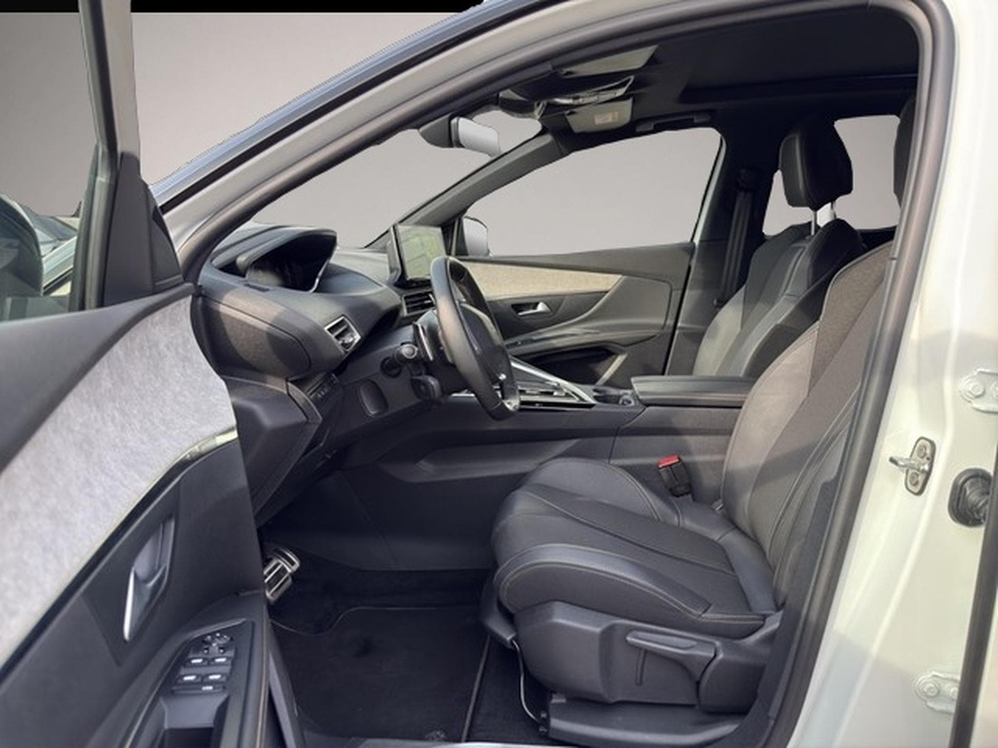 Peugeot 5008 (2024) - Photo 7