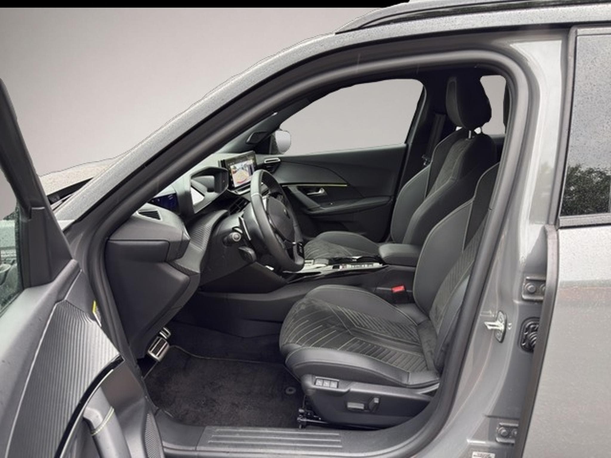 Peugeot 2008 (2024) - Photo 7