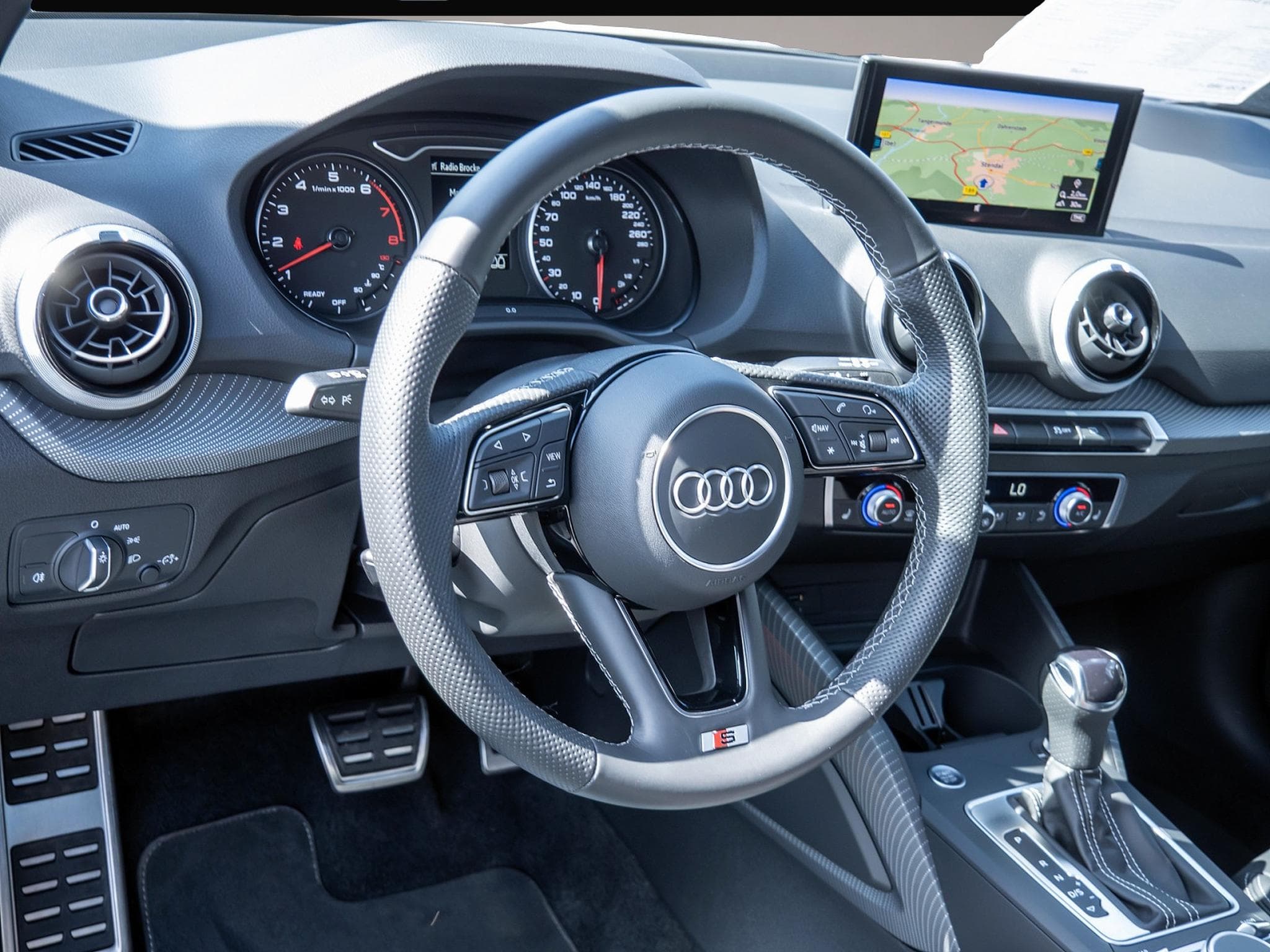 Audi Q2 (2022) - Photo 6