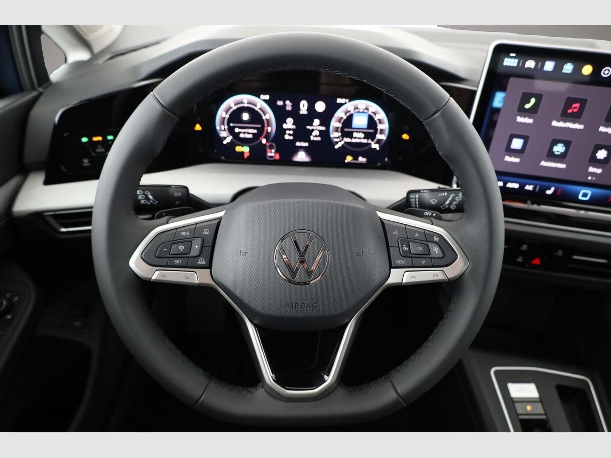 VW Golf (2026) - Photo 5