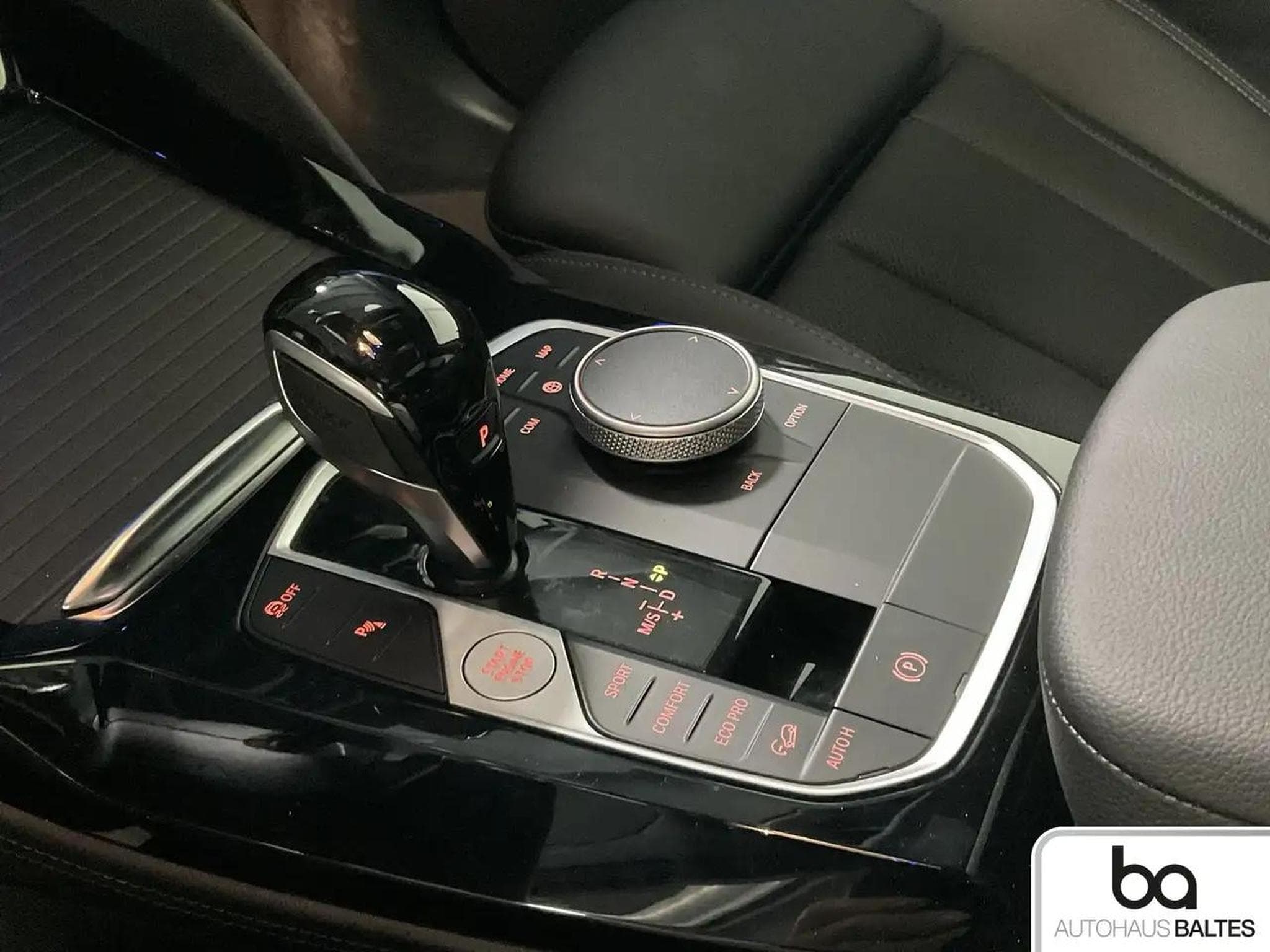 BMW X4 (2025) - Photo 12