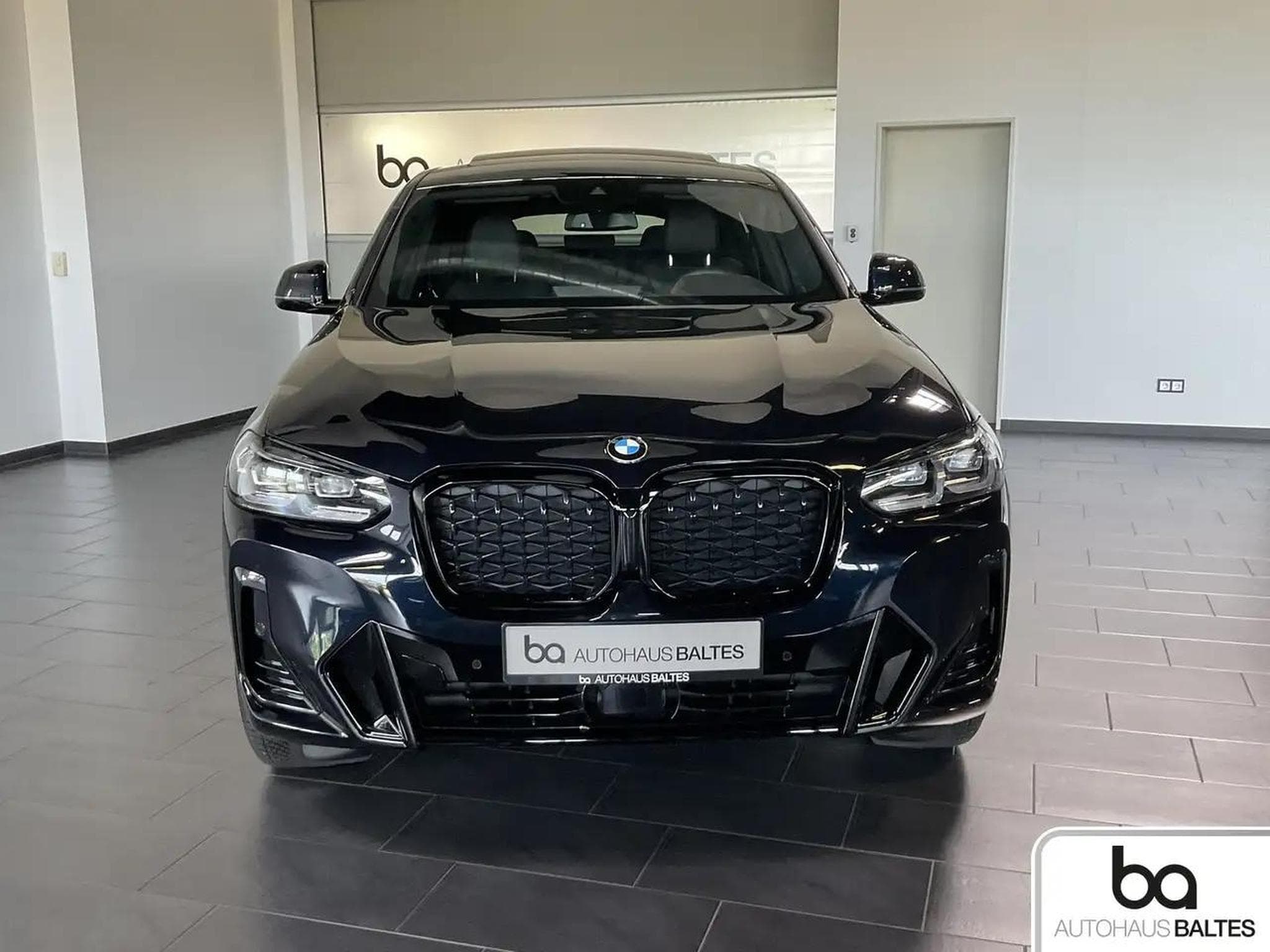 BMW X4 (2025) - Photo 2
