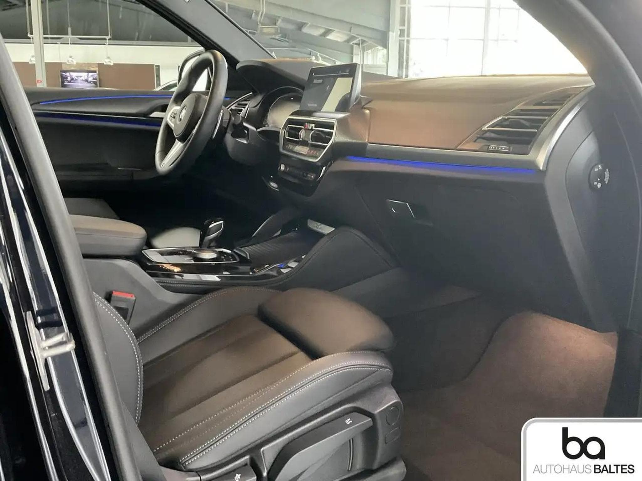 BMW X4 (2025) - Photo 6