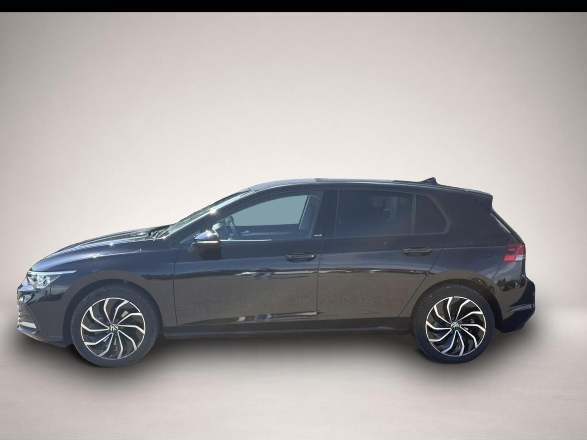VW Golf (2024) - Photo 2