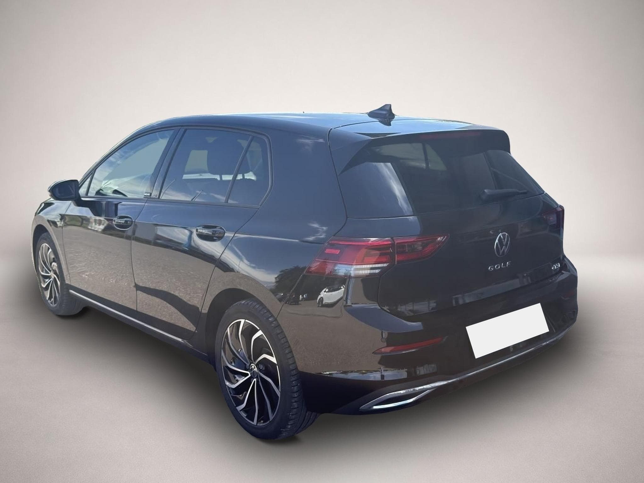 VW Golf (2024) - Photo 3