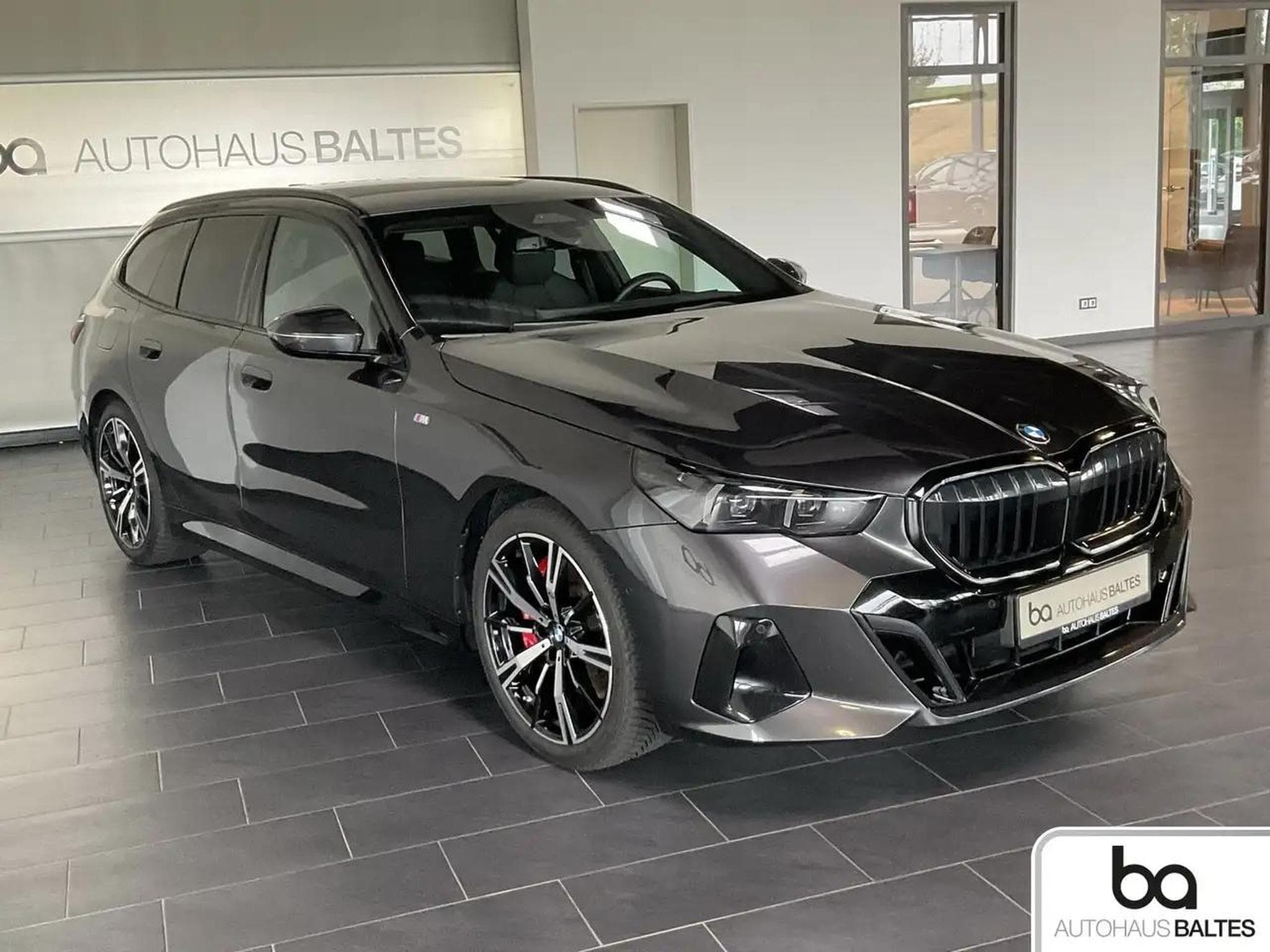 BMW 540 (2025) - Photo 5