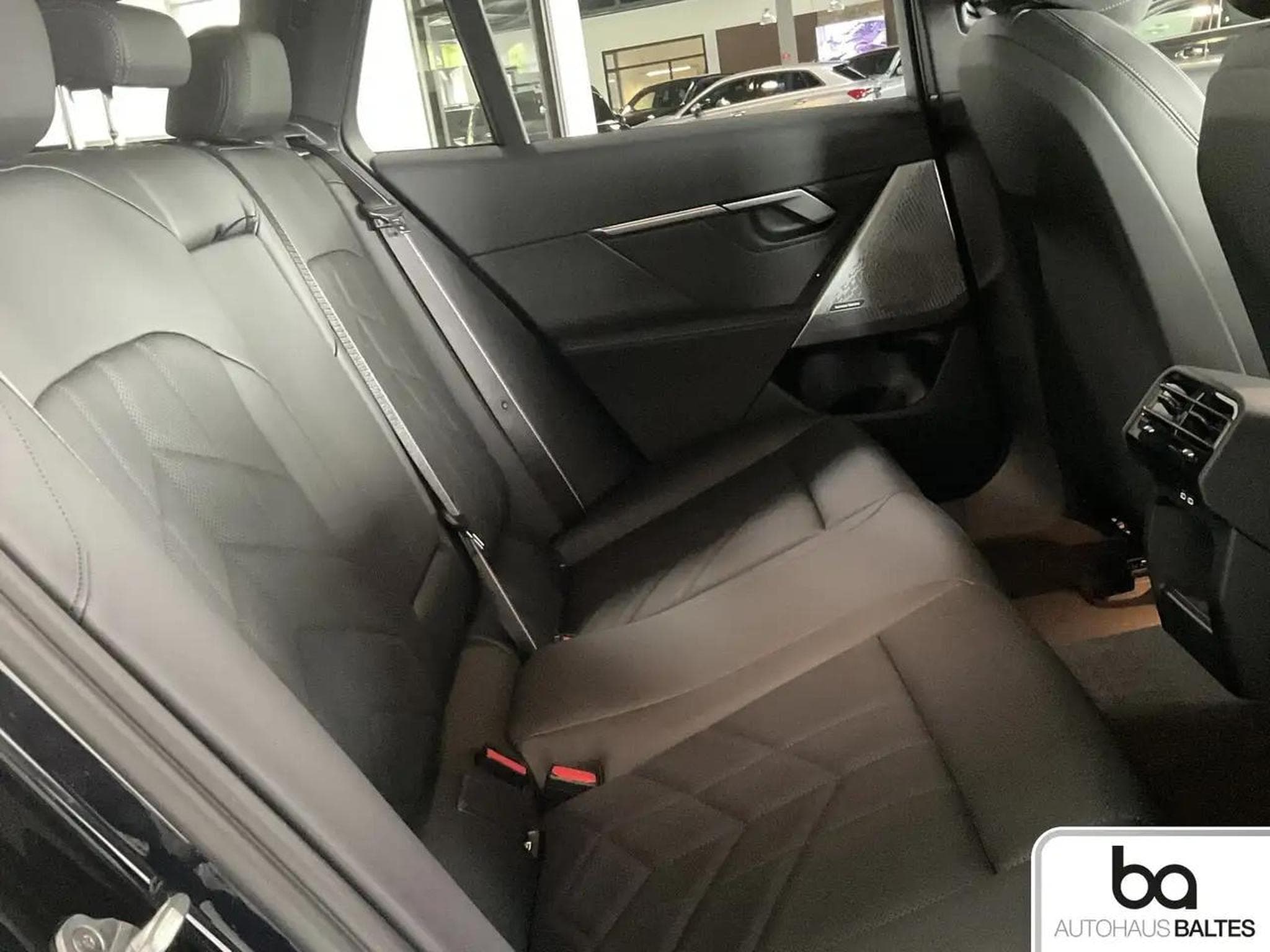 BMW 540 (2025) - Photo 8