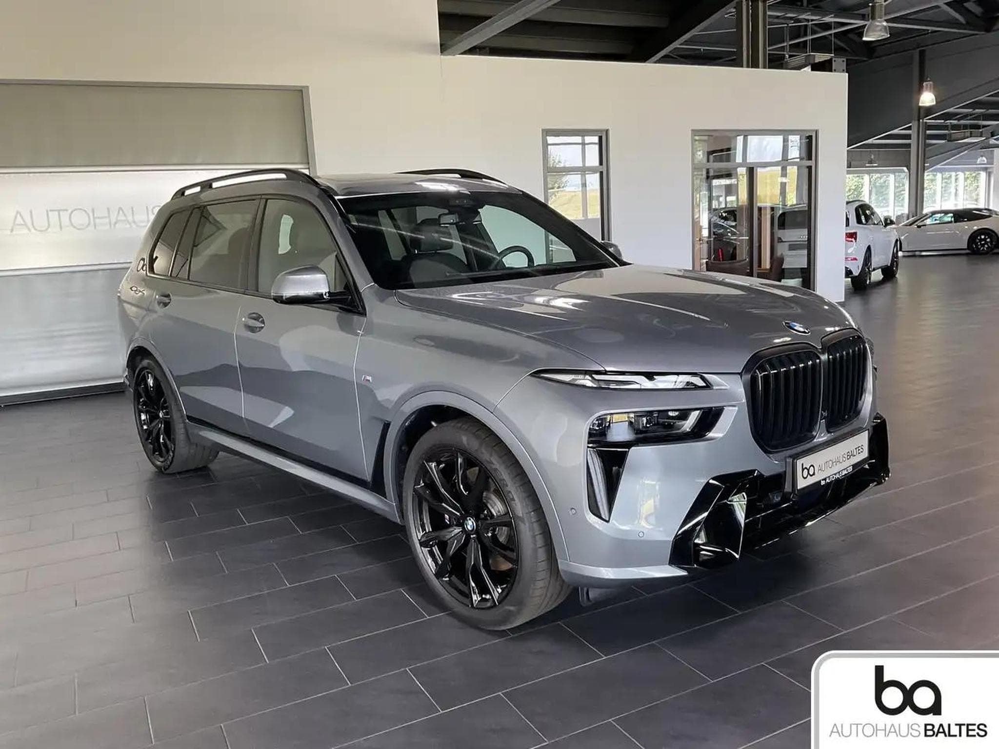 BMW X7 (2025) - Photo 5