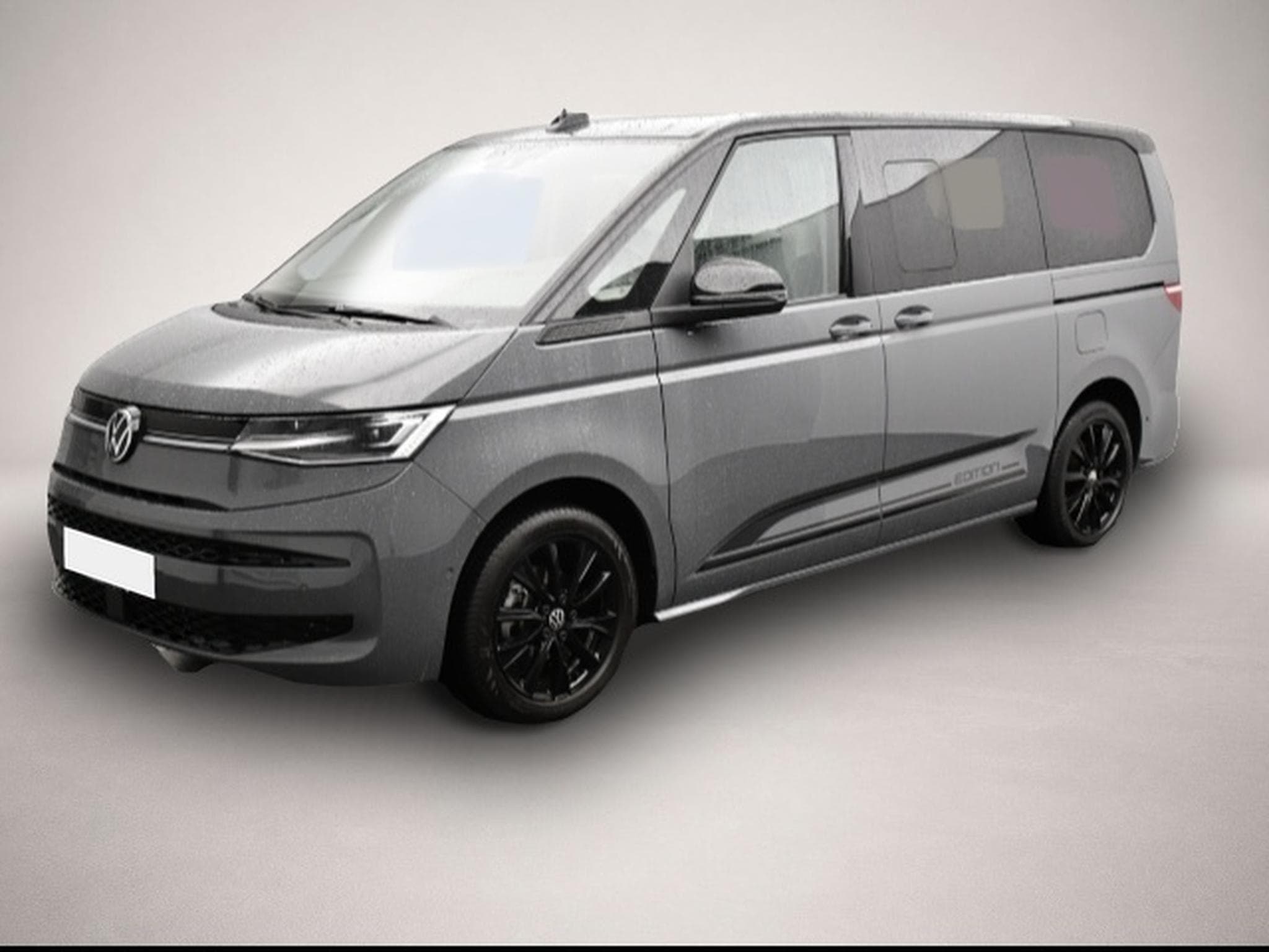 VW Multivan (2025) - Photo 1