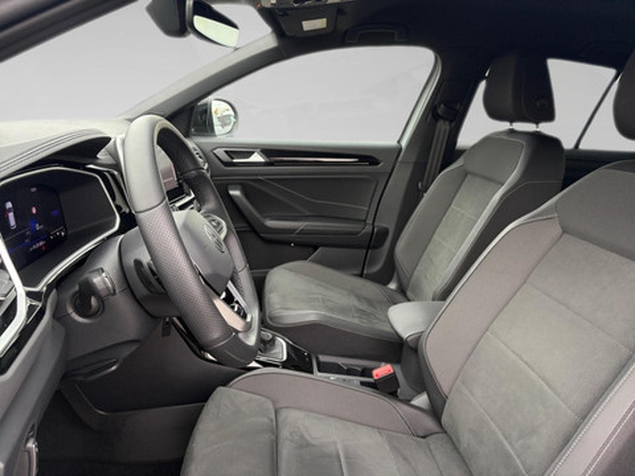 VW T-Roc R-line 1.5L (2025) - Photo 4