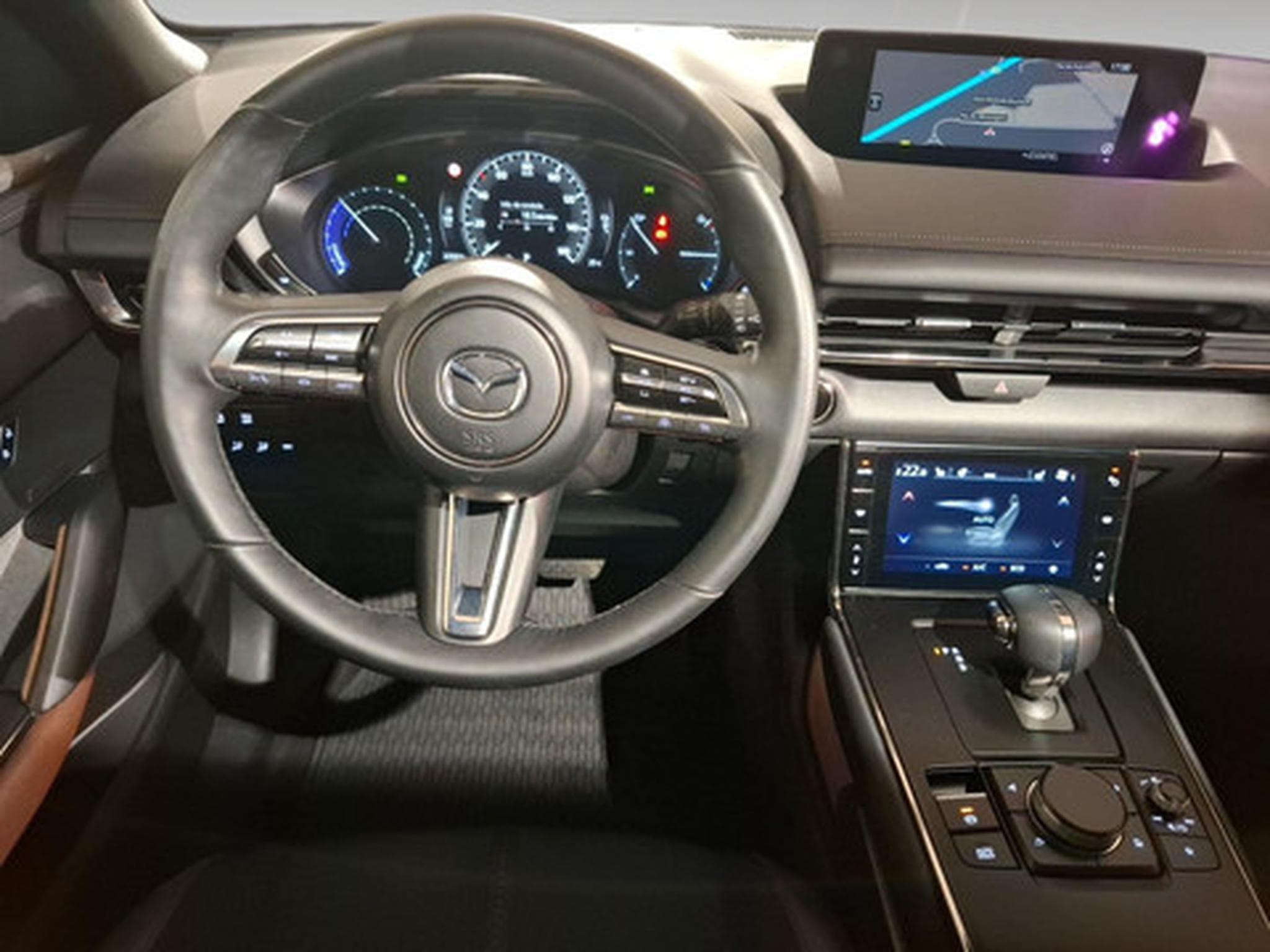 Mazda MX-30 e-SKYACTIV 143 hp Skydrive (2020) - Photo 6