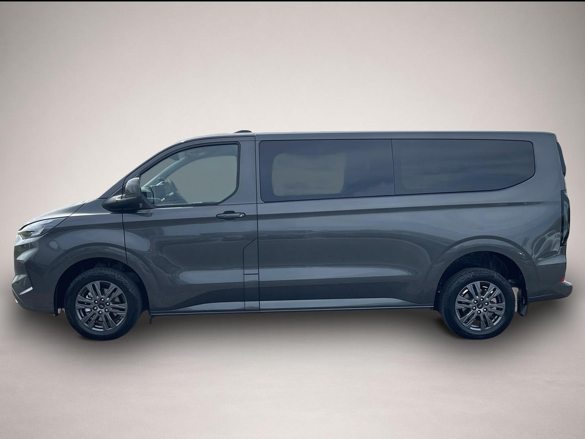 Ford Tourneo (2026) - Photo 3