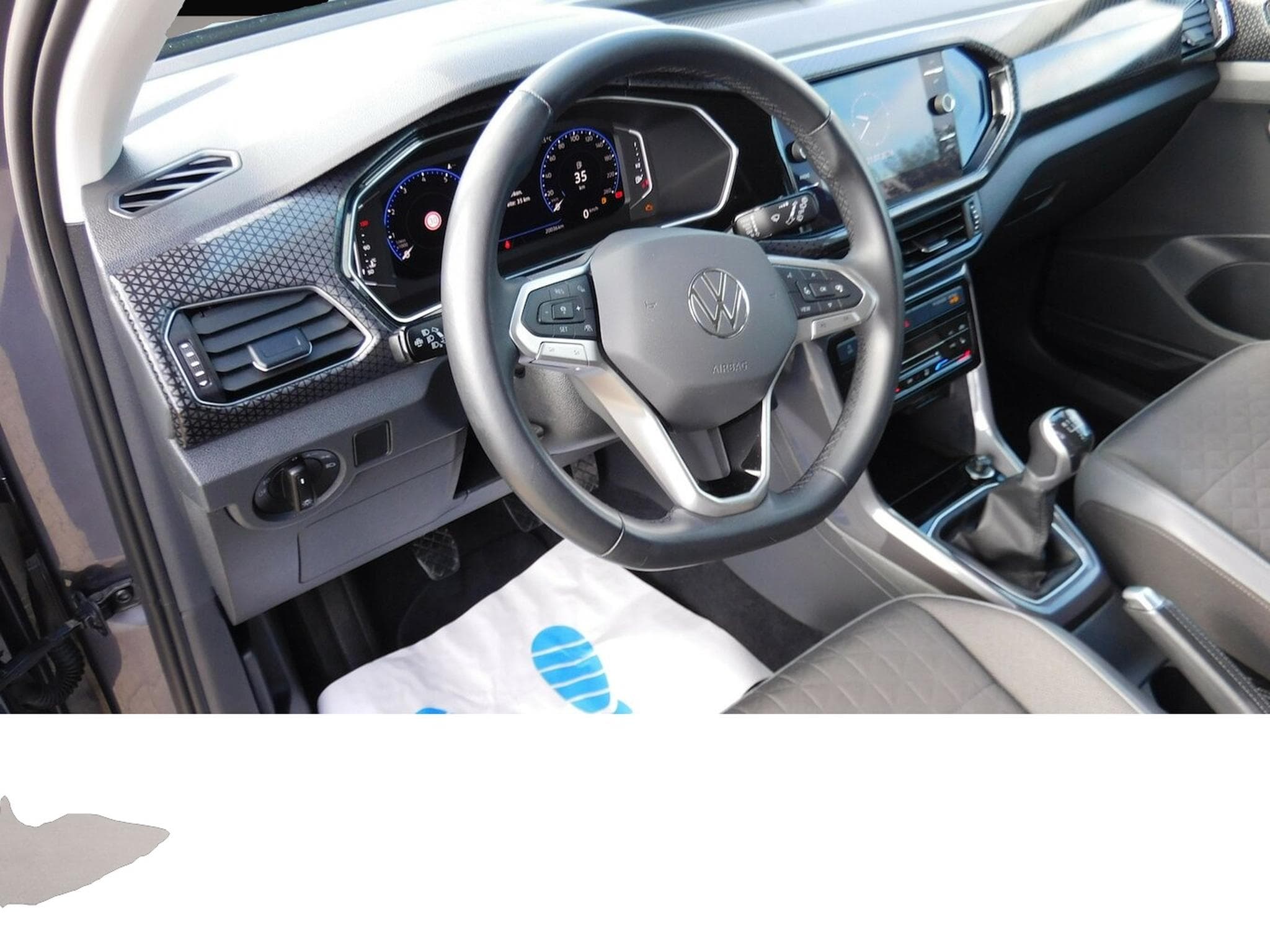 VW T-Cross (2022) - Photo 5