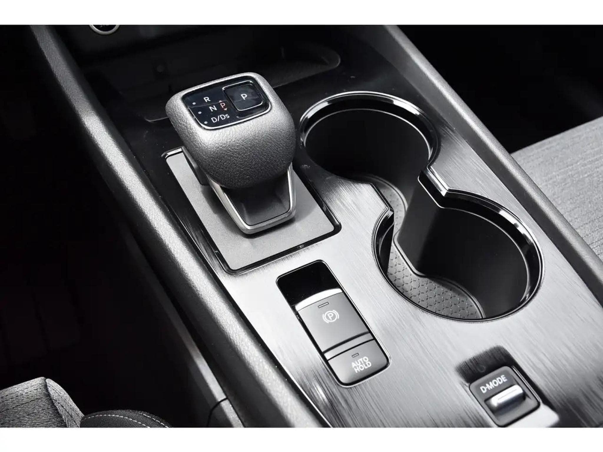 Nissan X-Trail (2026) - Photo 18