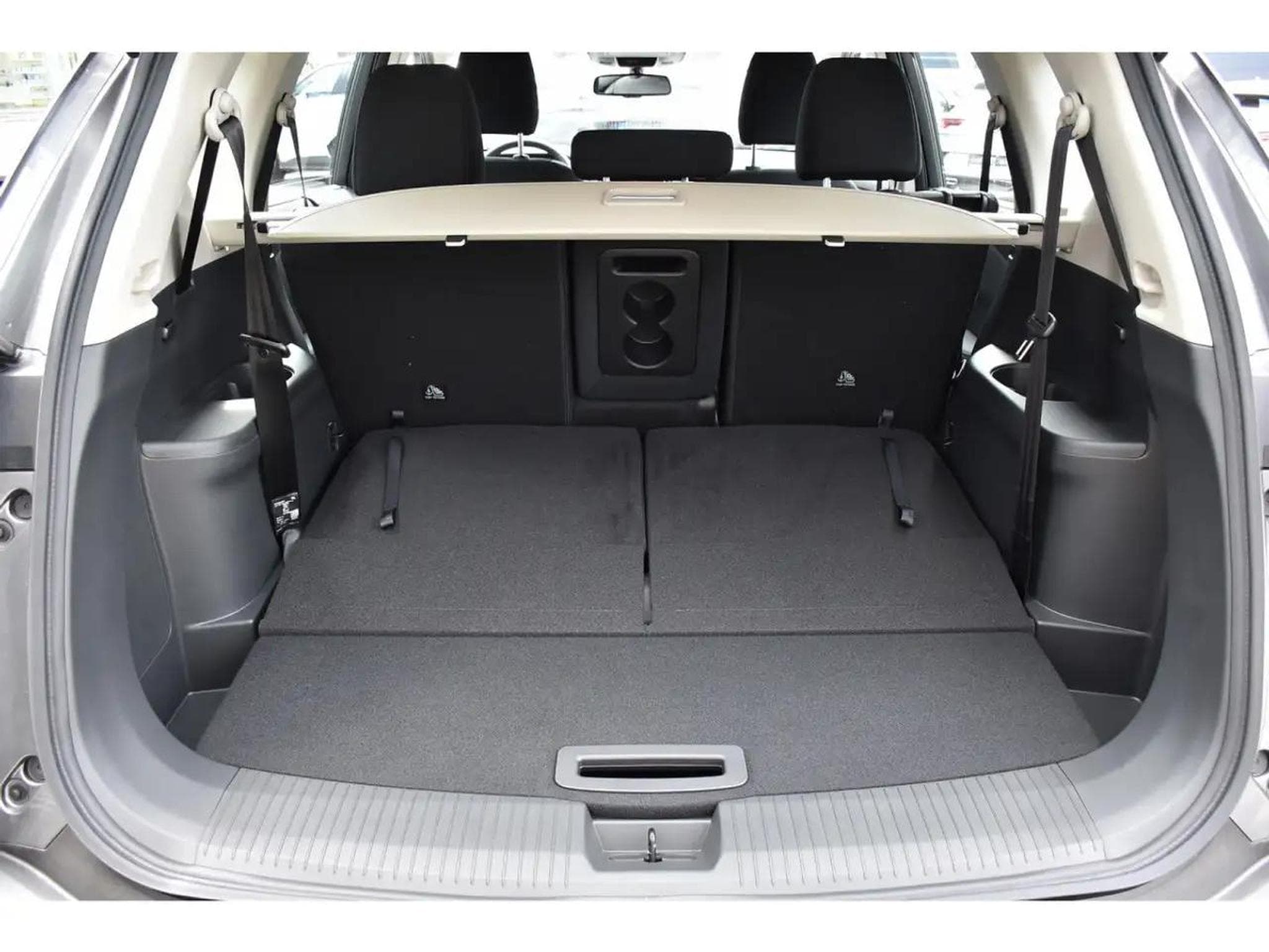 Nissan X-Trail (2026) - Photo 24
