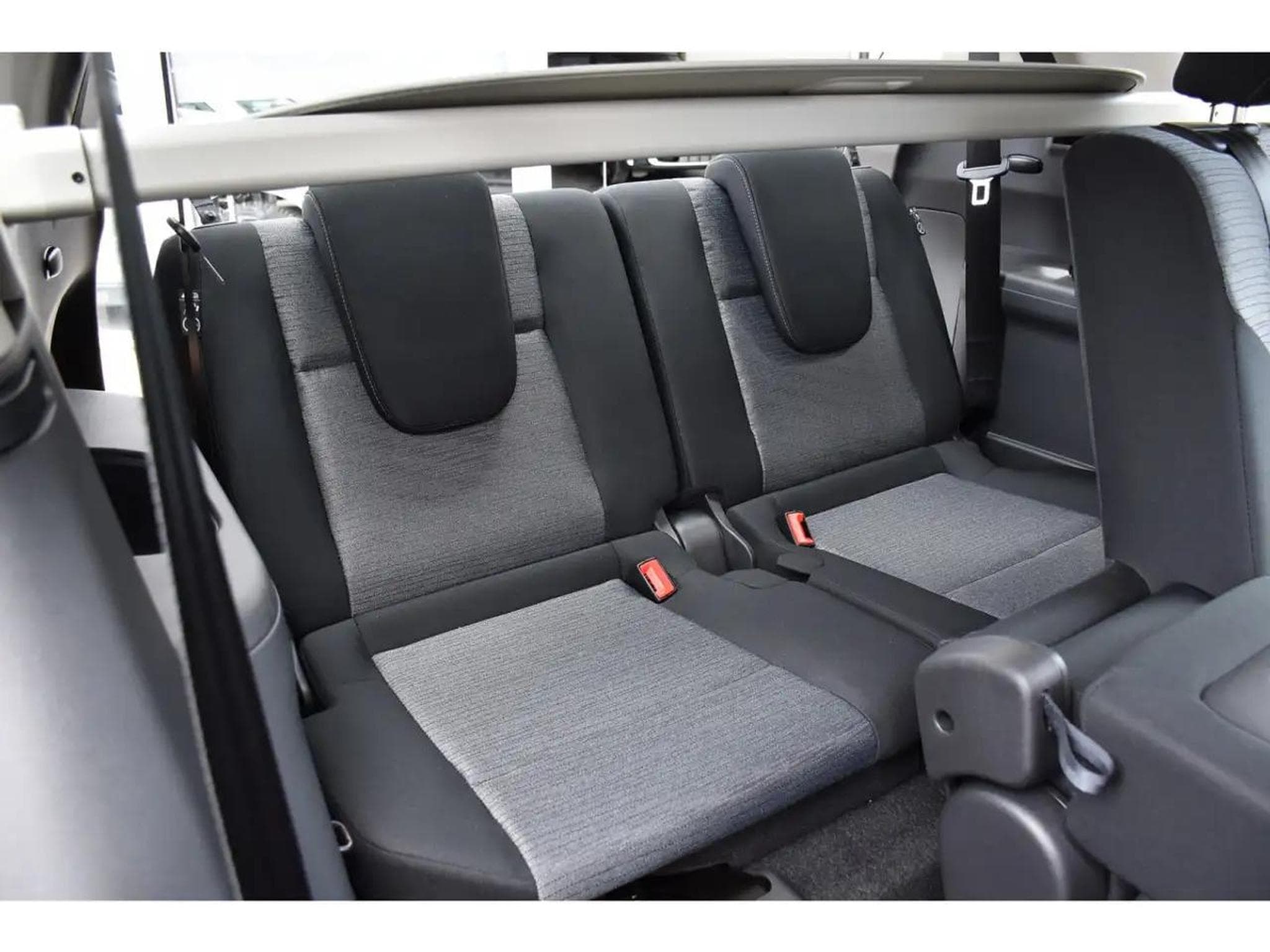 Nissan X-Trail (2026) - Photo 9