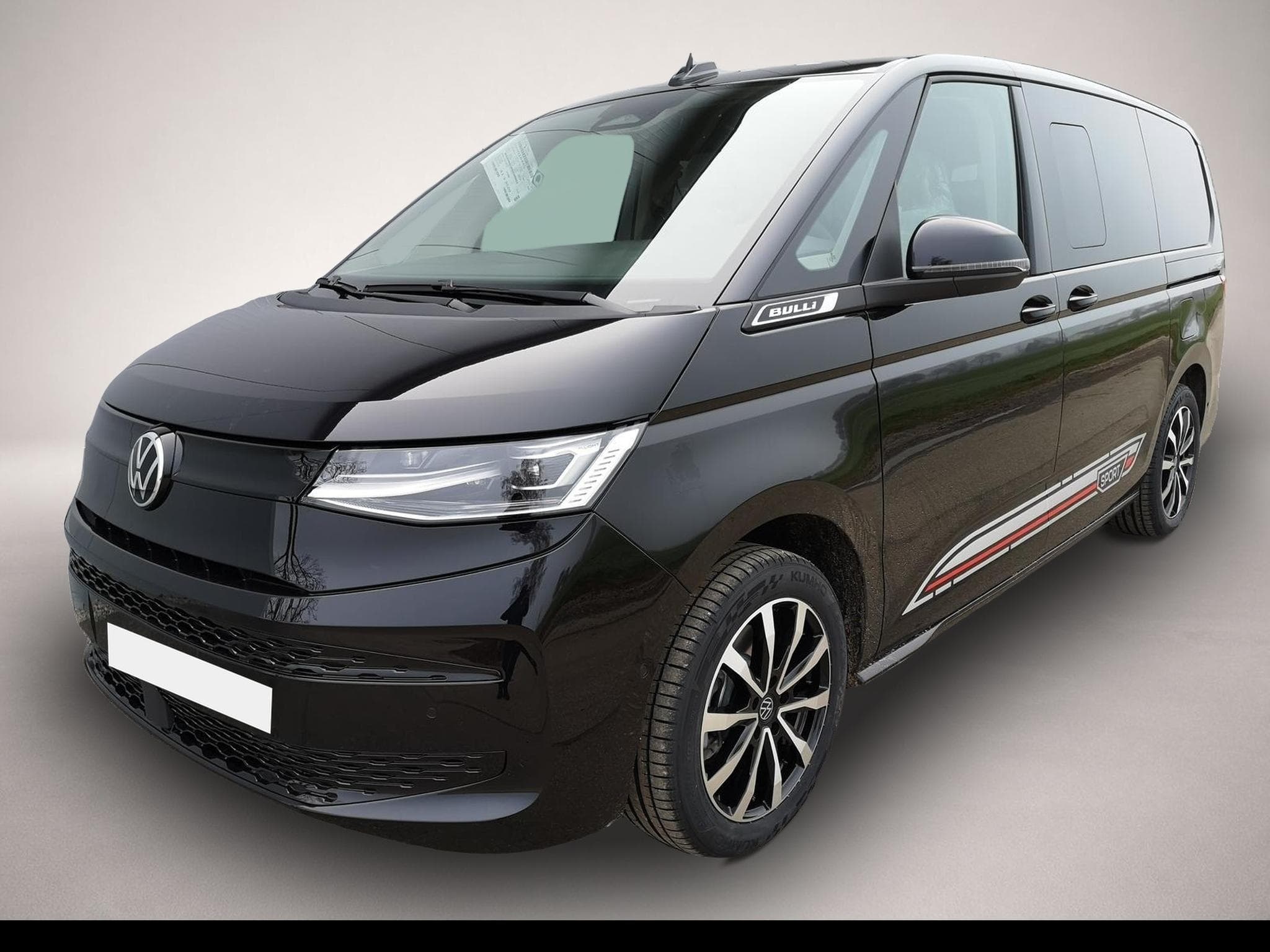 VW Multivan (2025) - Photo 1