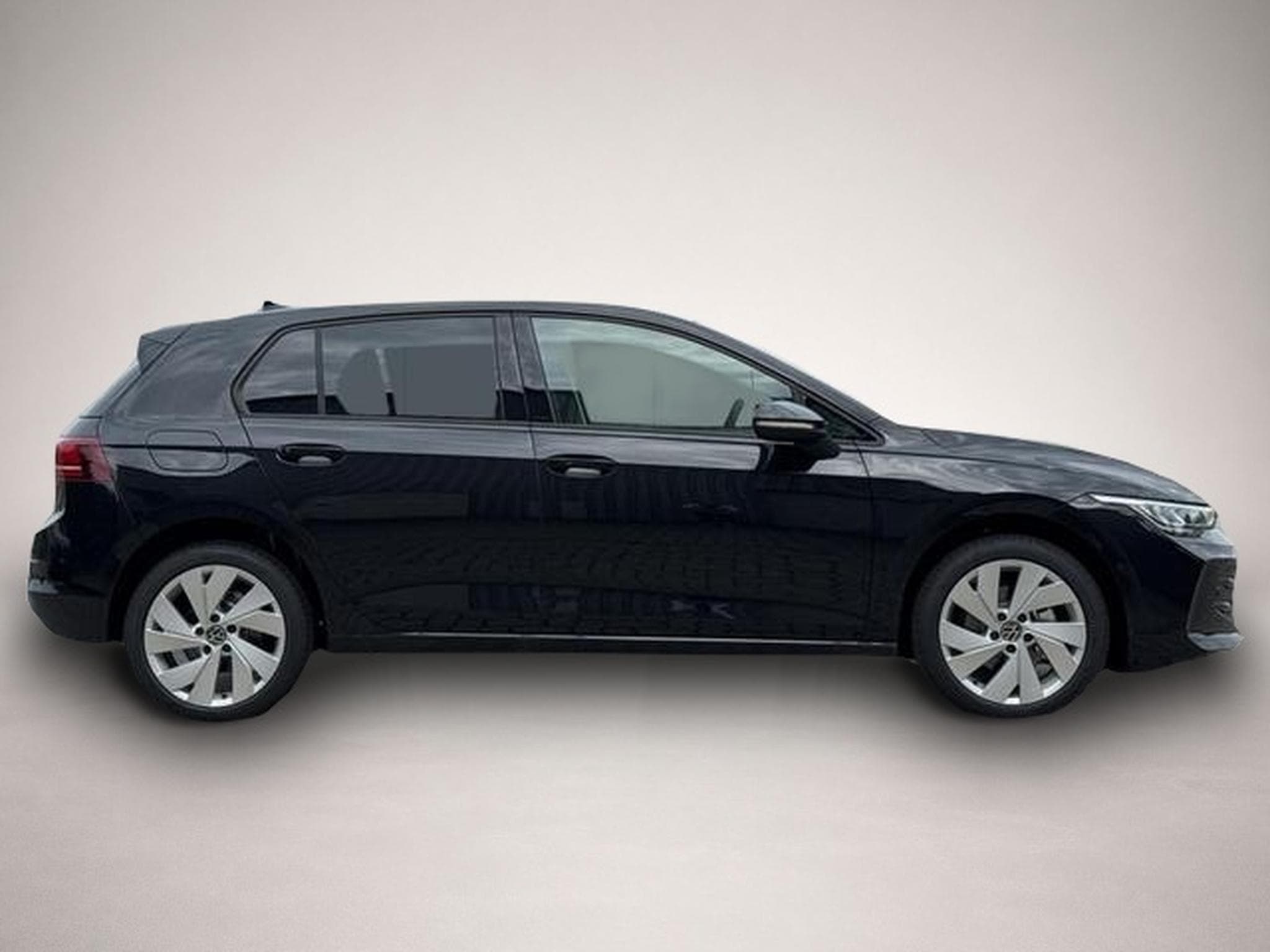 VW Golf (2026) - Photo 5