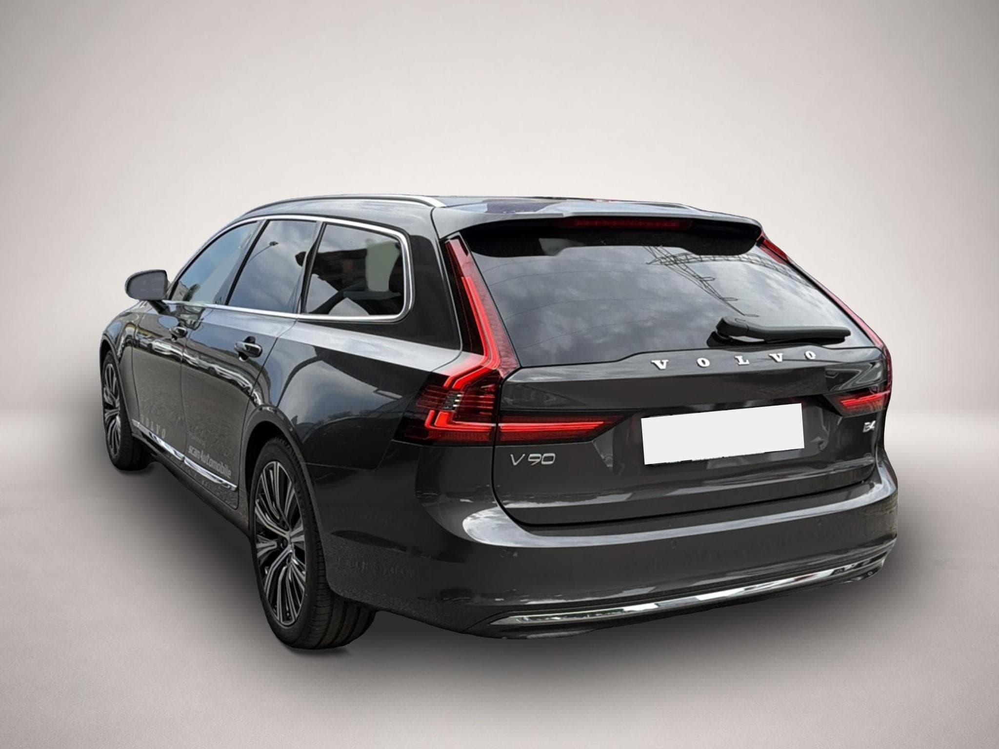 Volvo V90 (2026) - Photo 2
