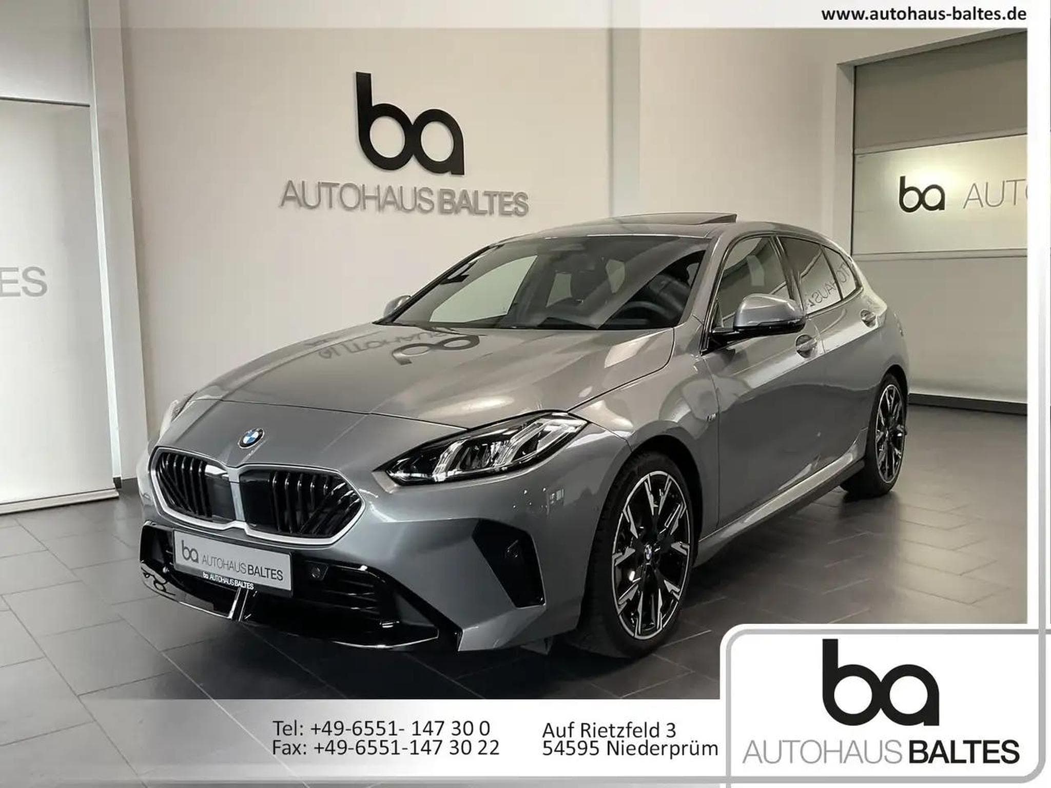 BMW 120 (2025) - Photo 1