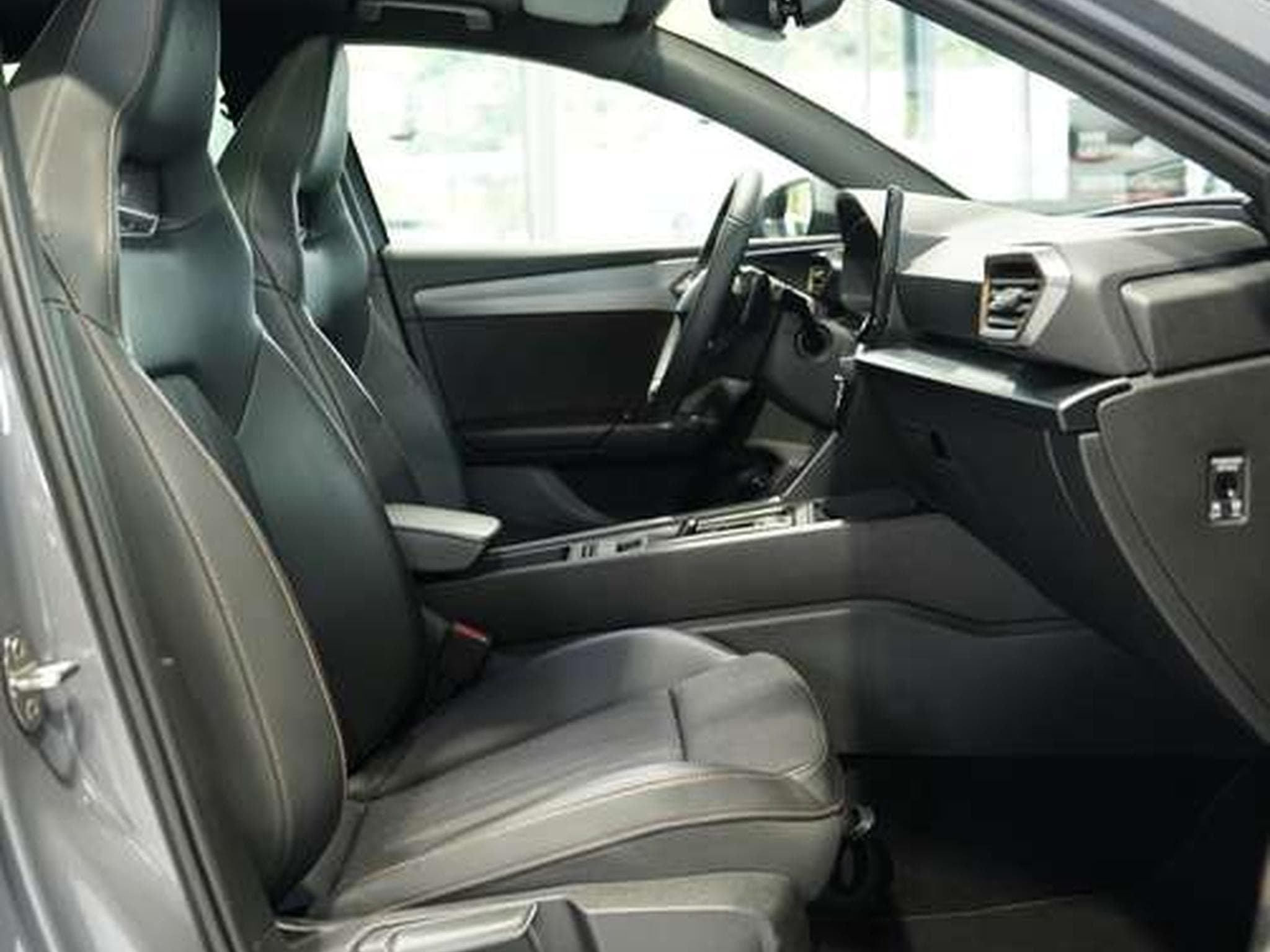 CUPRA Leon Sportstourer e-Hybrid 2.H *19 *Pano *ACC (2020) - Photo 15