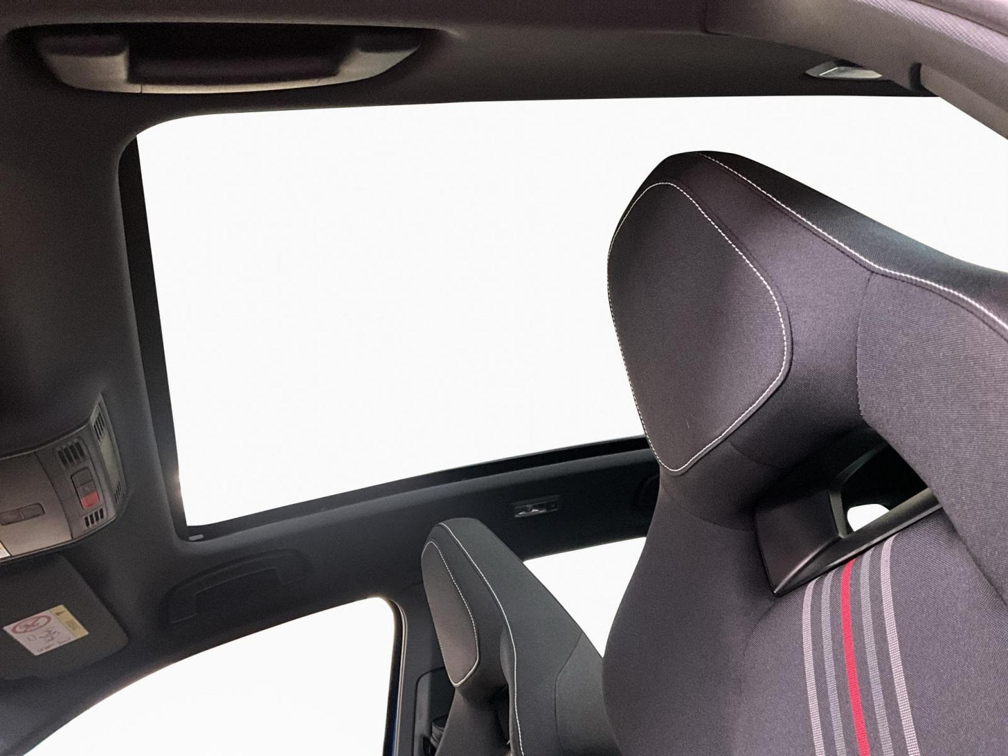 Skoda Kamiq Monte-Carlo+DSG+P.Ass.-Drive+P.Park&Go (2025) - Photo 15