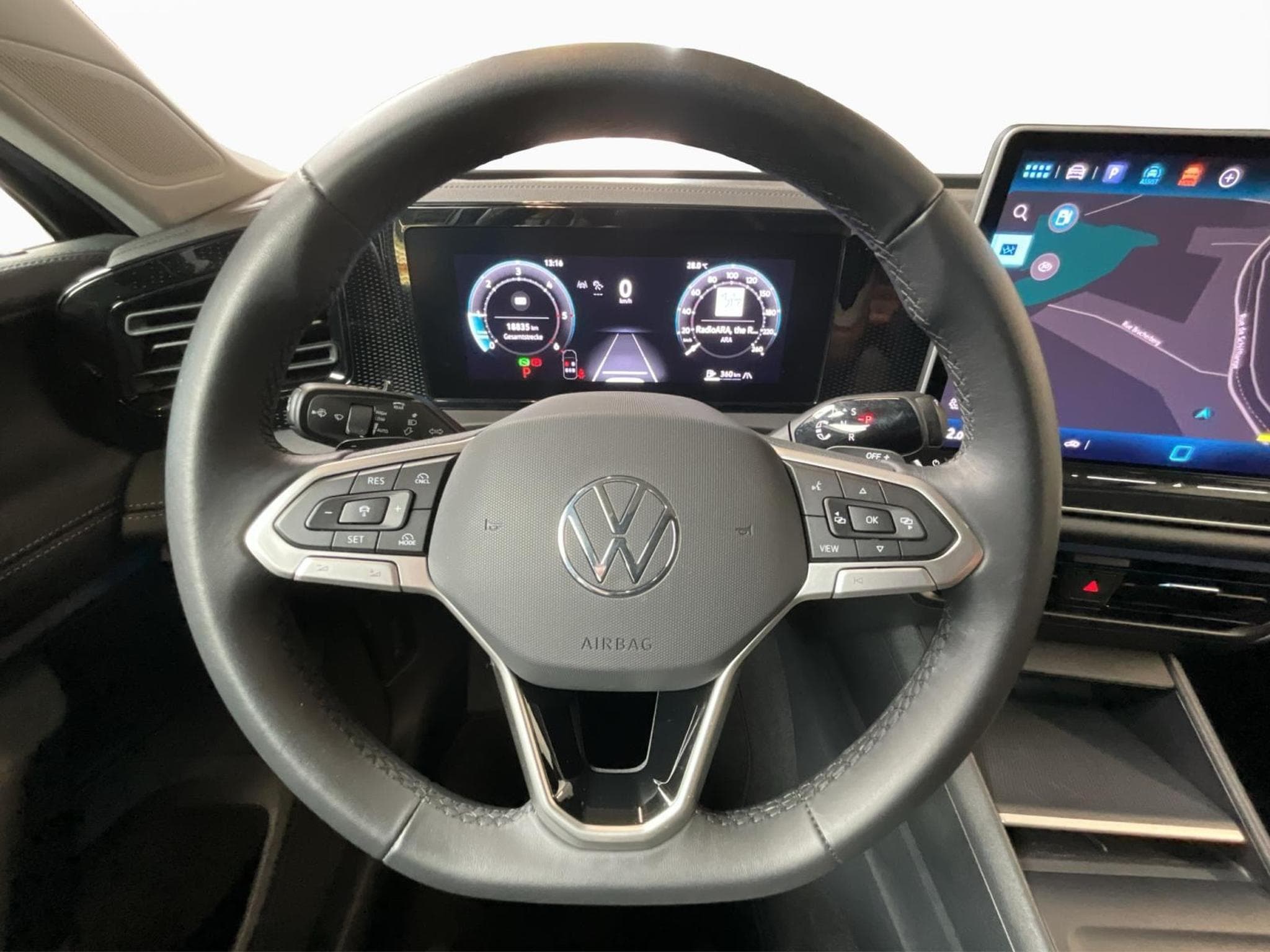 VW Tiguan Life+DSG+P.Info.+AHK+LED+Navi (2025) - Photo 12