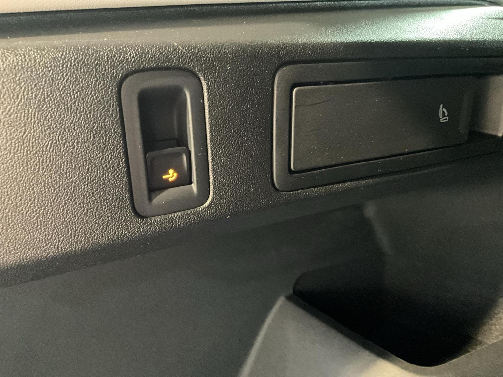 VW Tiguan Life+DSG+P.Info.+AHK+LED+Navi (2025) - Photo 20