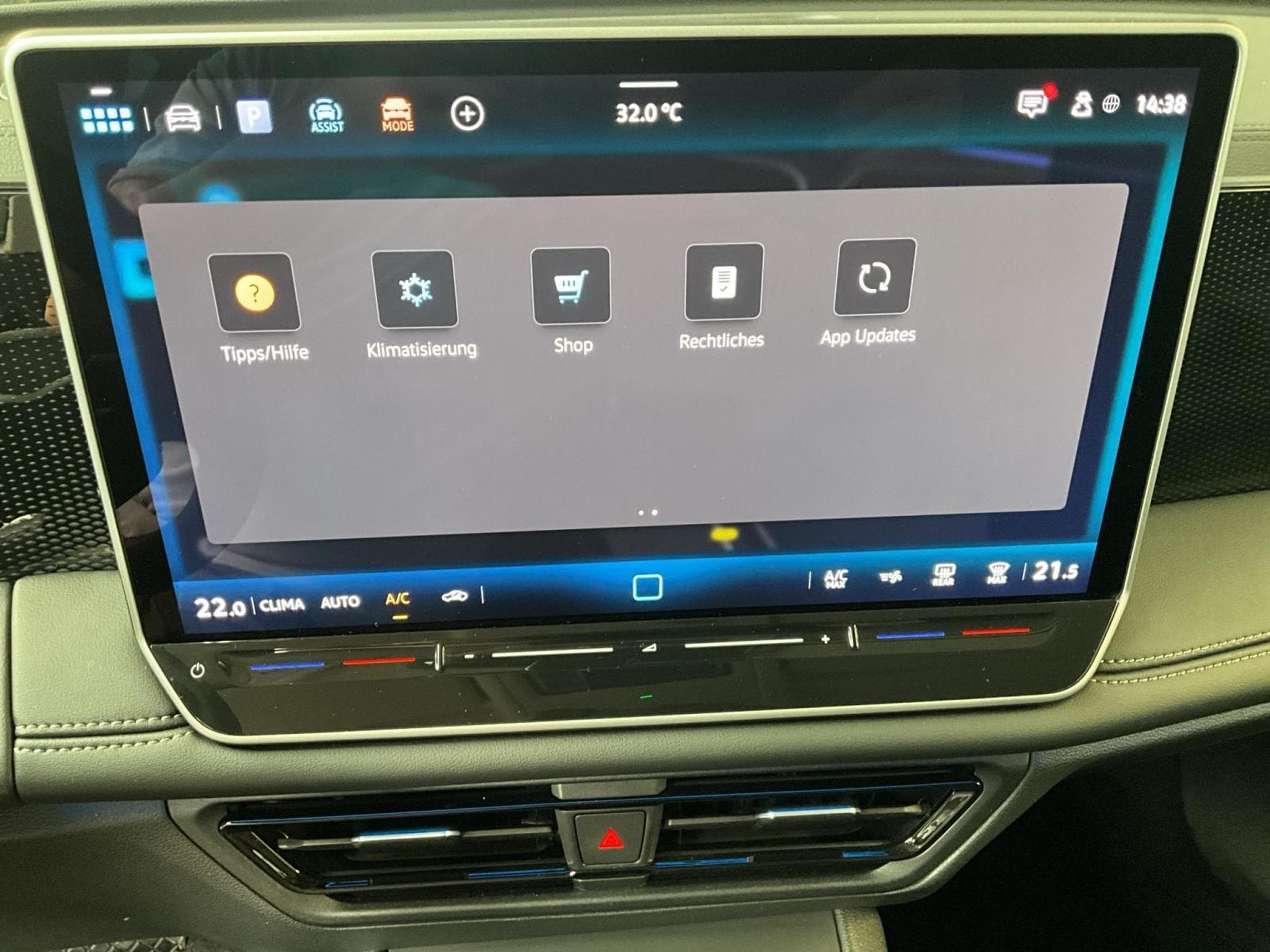VW Tiguan Life+DSG+P.Info.+AHK+LED+Navi (2025) - Photo 16