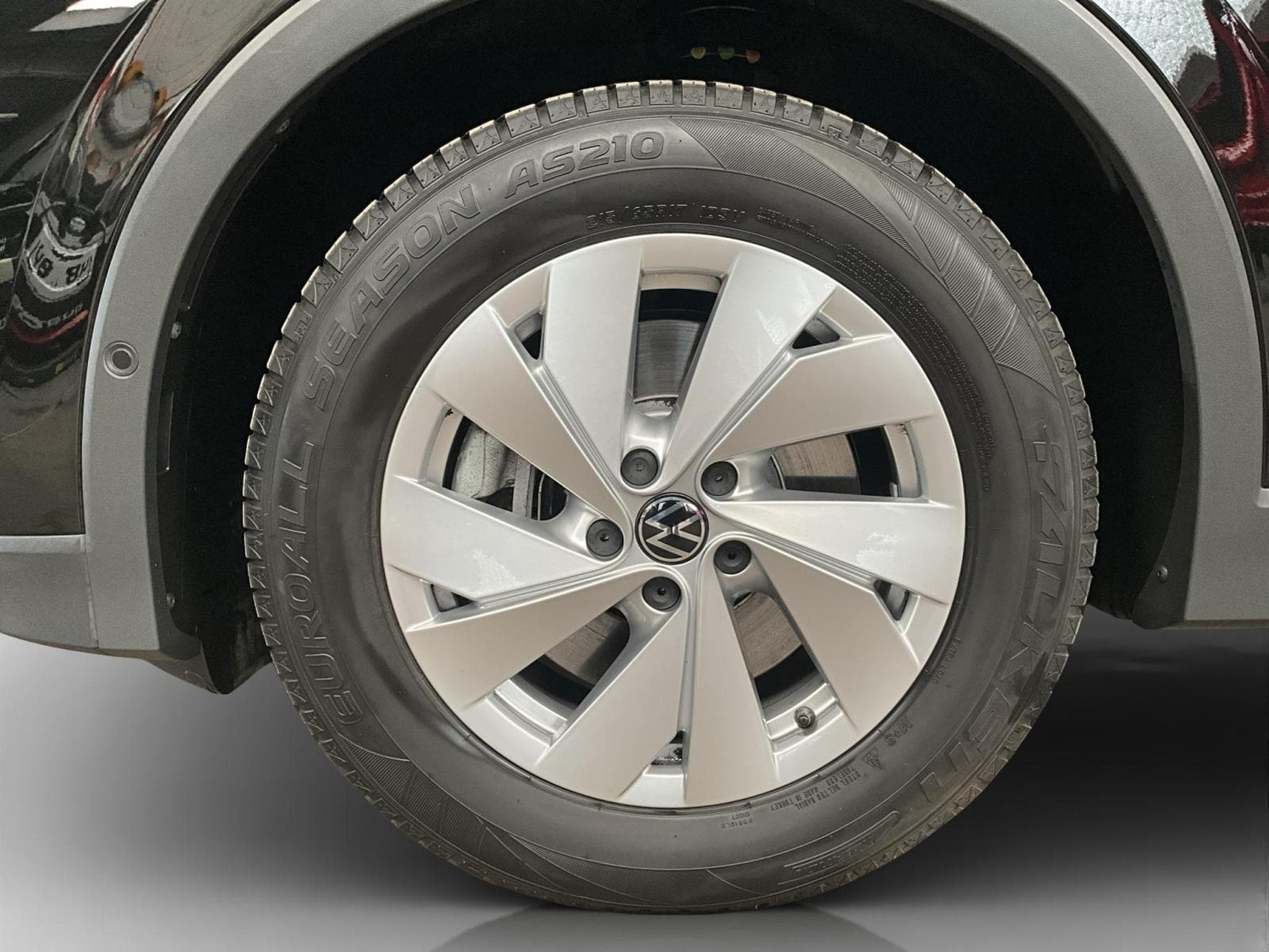 VW Tiguan Life+DSG+P.Info.+AHK+LED+Navi (2025) - Photo 8