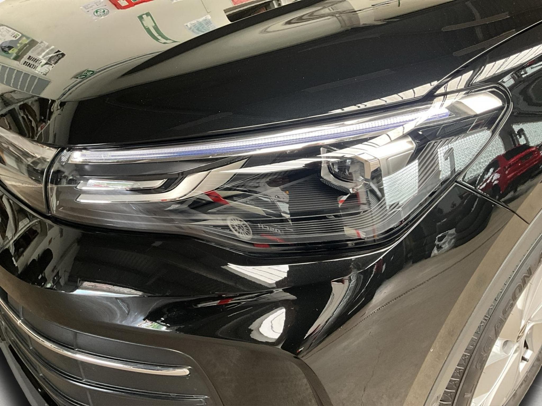 VW Tiguan Life+DSG+P.Info.+AHK+LED+Navi (2025) - Photo 9