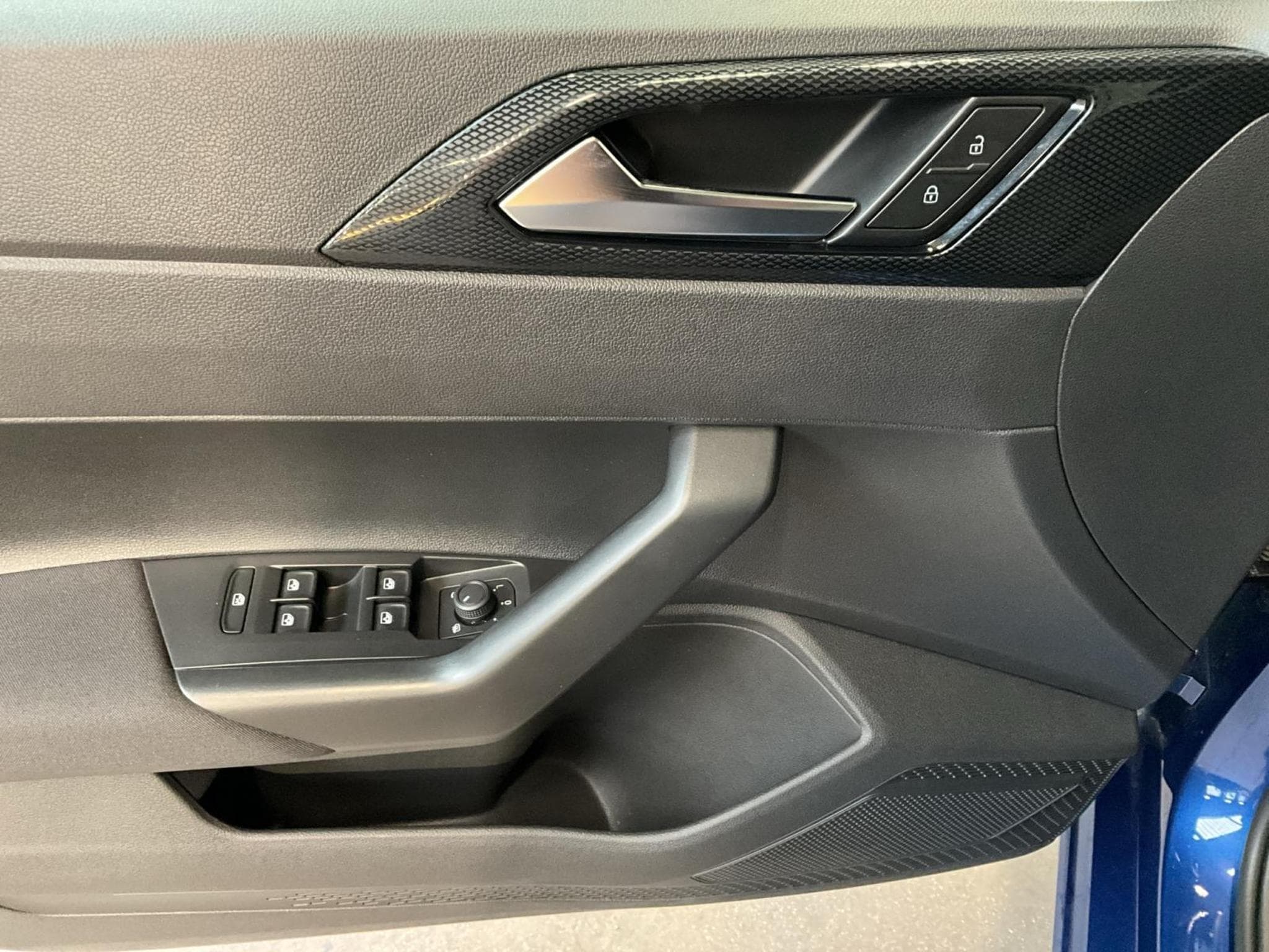 VW Polo Life+BVM+Park&Comf.+IQ-Drive (2025) - Photo 10