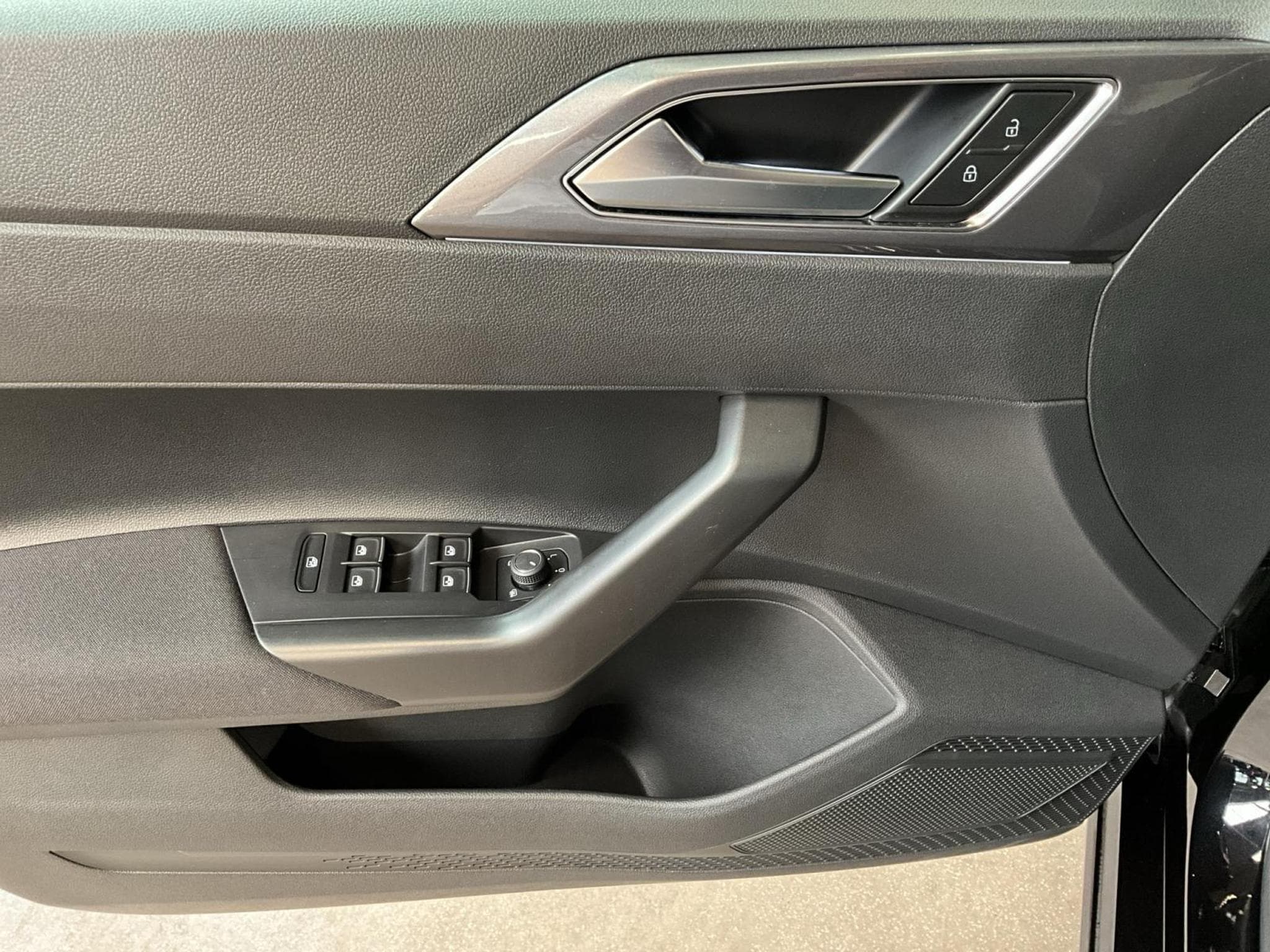 VW Polo Style+BVM+Park&Com.+IQ-Drive+LED (2025) - Photo 9