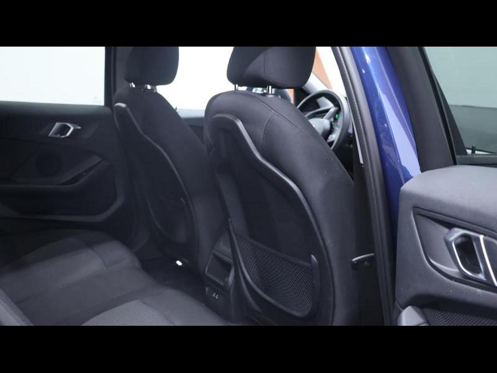 BMW 116 i steptronic hatch Advantage (2024) - Photo 13