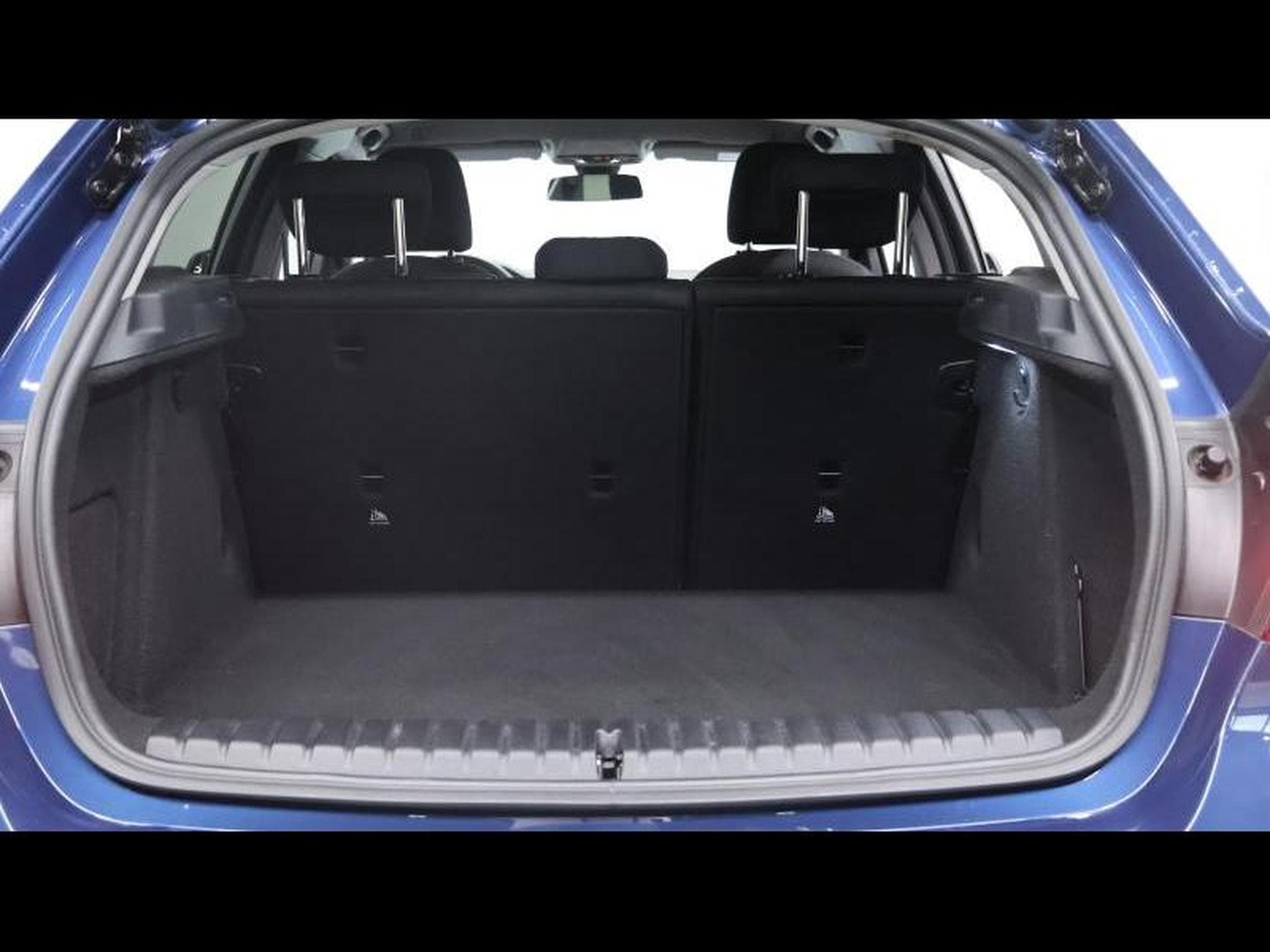 BMW 116 i steptronic hatch Advantage (2024) - Photo 7