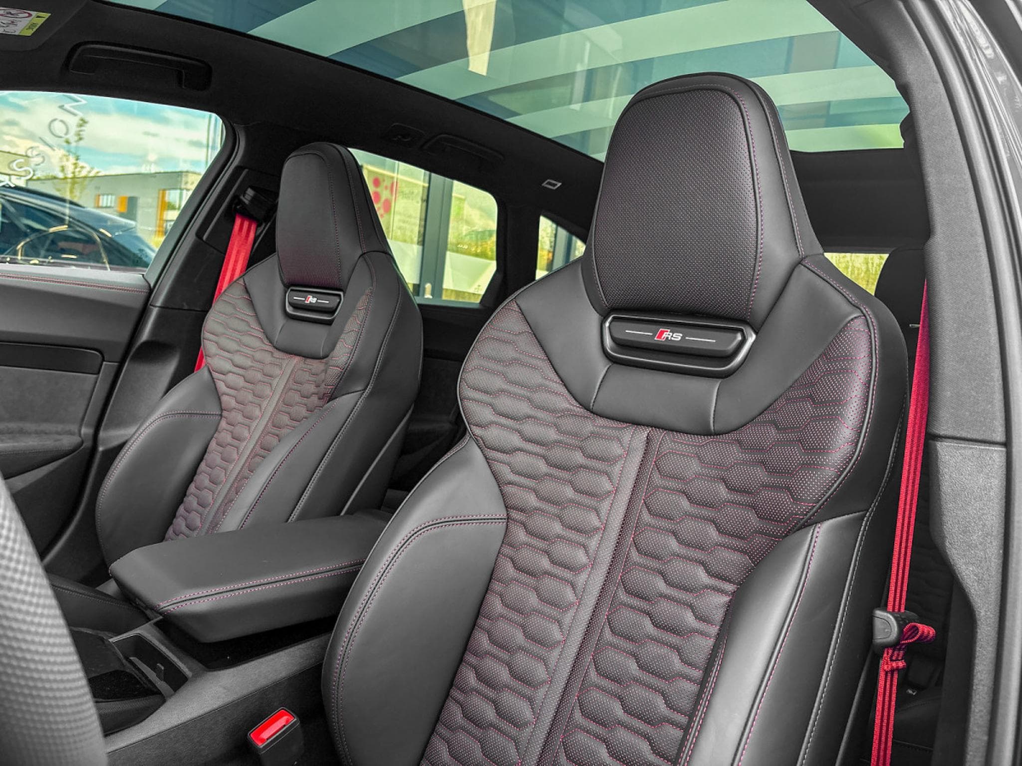 Audi RS5 Audi RS5 Avant Performance Facelift – Carbone_Céramique – RS (2026) - Photo 20