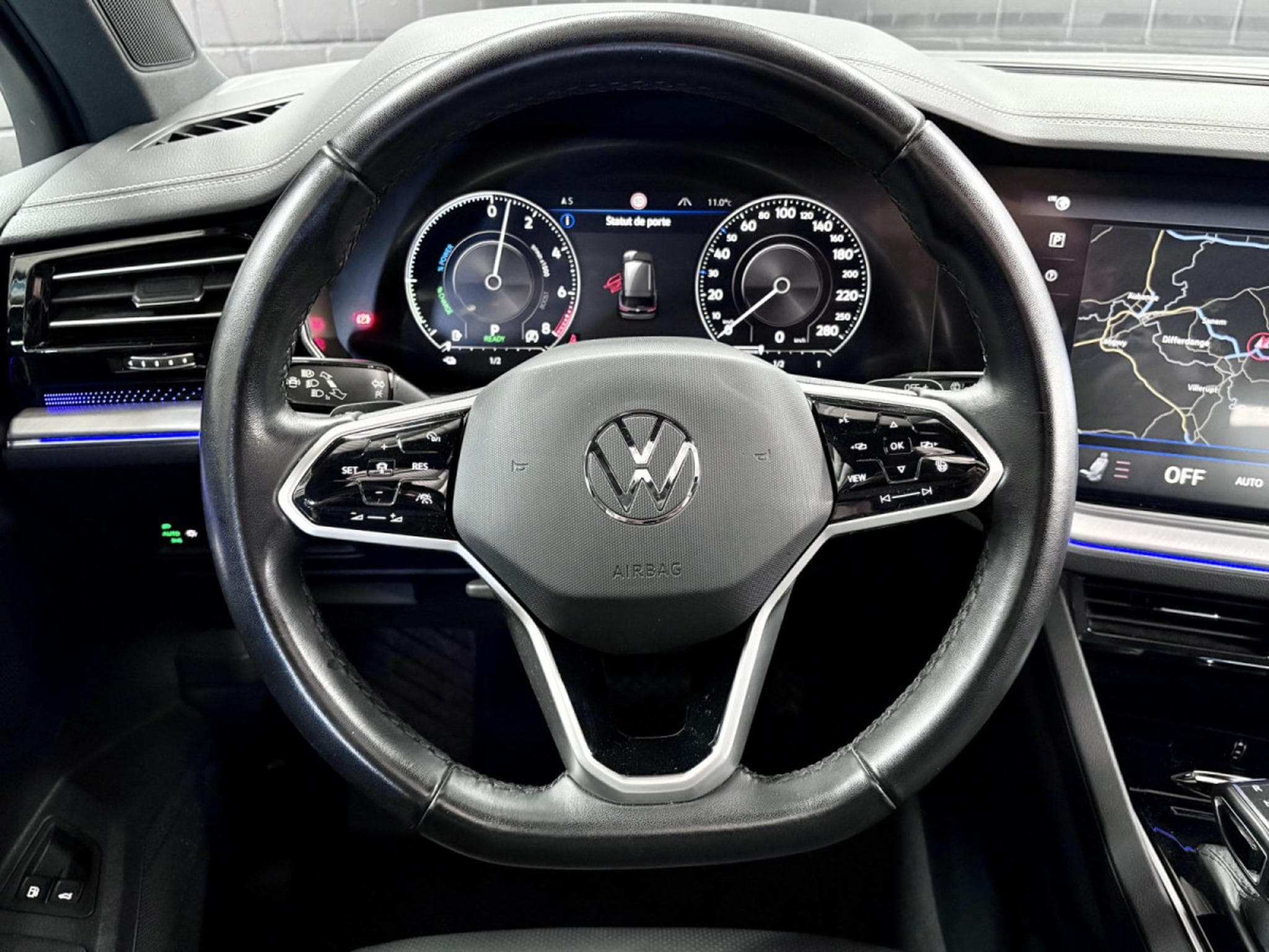 VW Touareg 3.0 TSi V6 eHybrid 4MOTION Elegance  381 CV (2022) - Photo 11