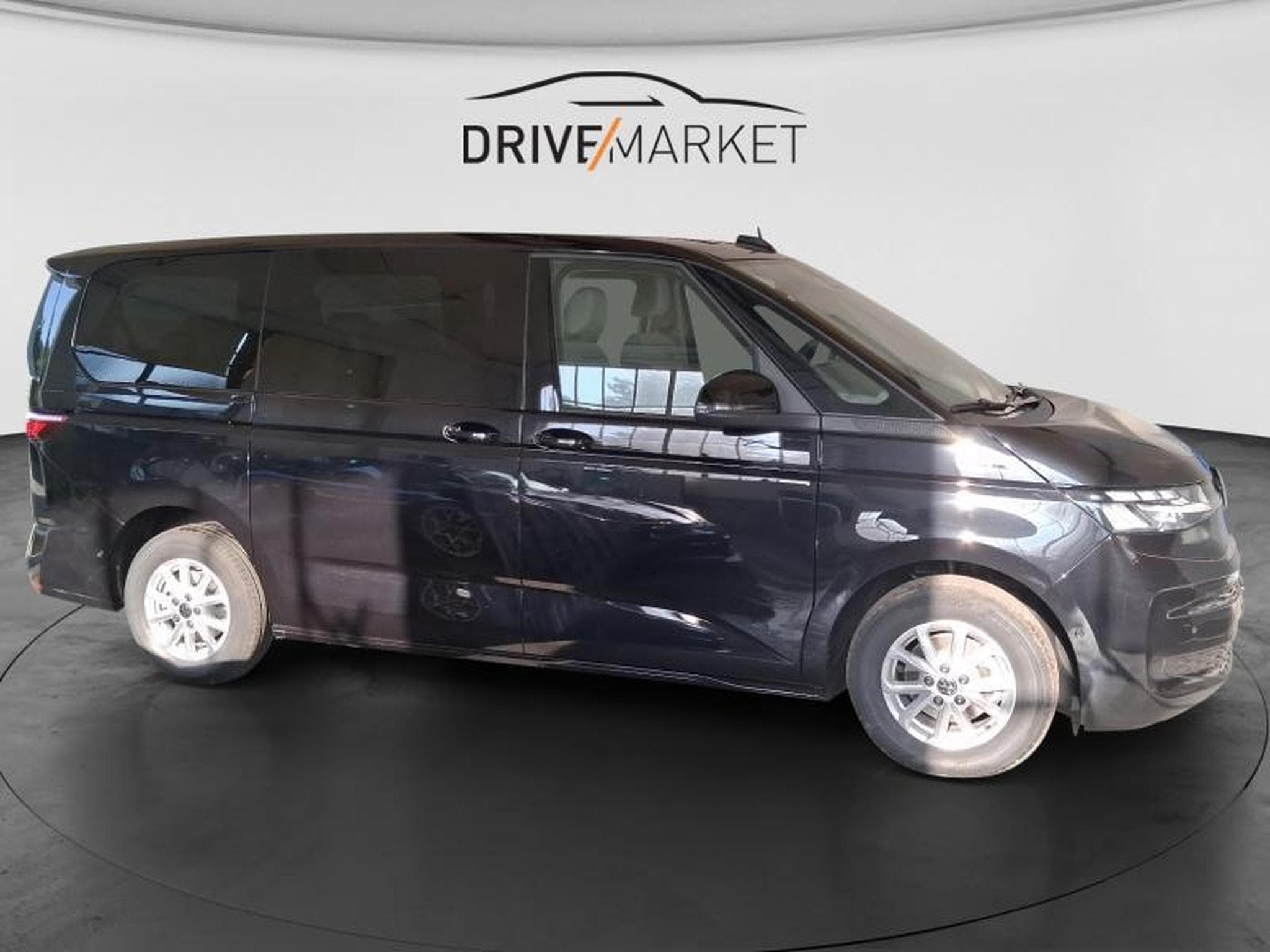 VW T7 Life LONG (2026) - Photo 19