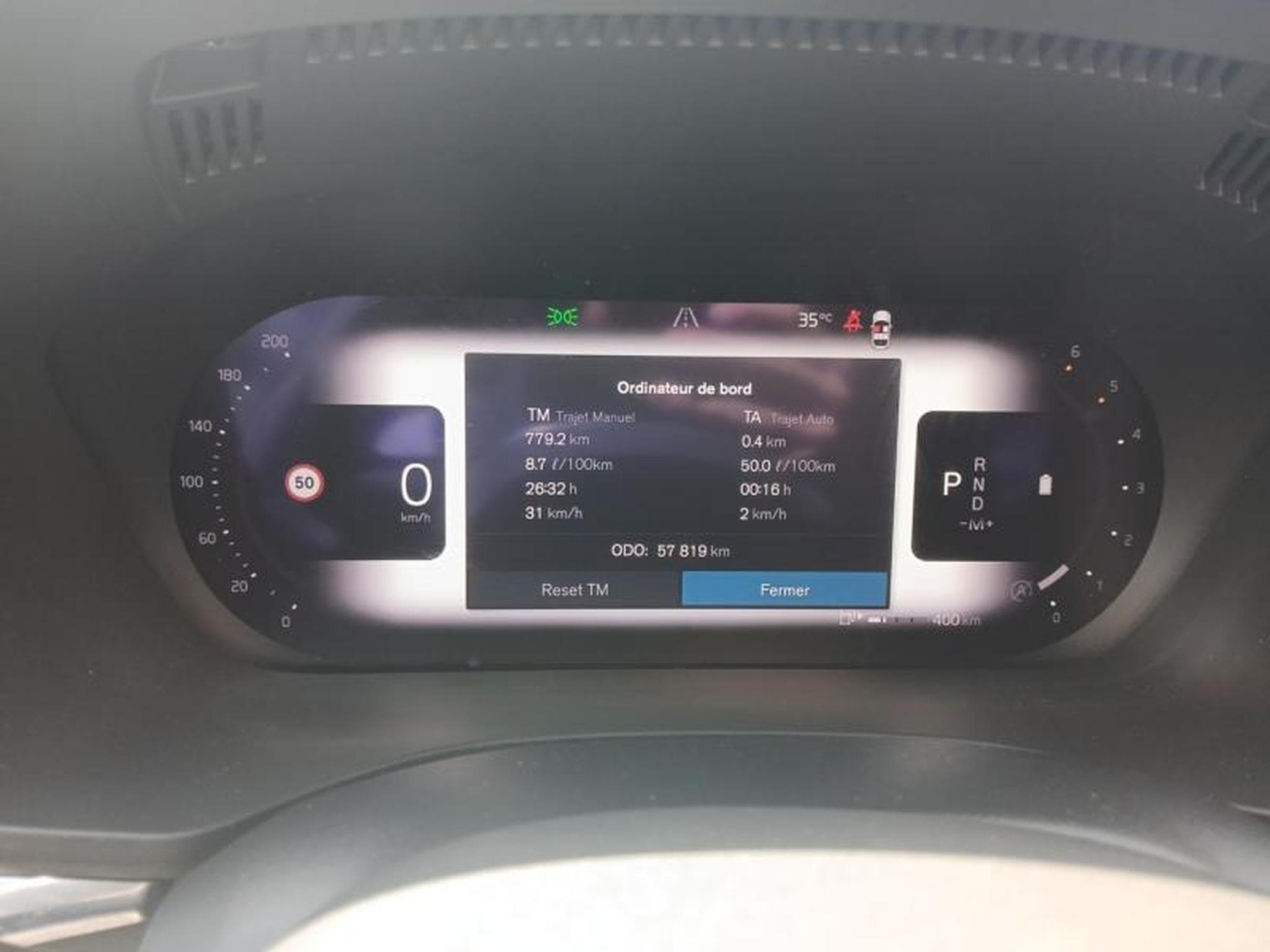 Volvo XC60 Core (2022) - Photo 17