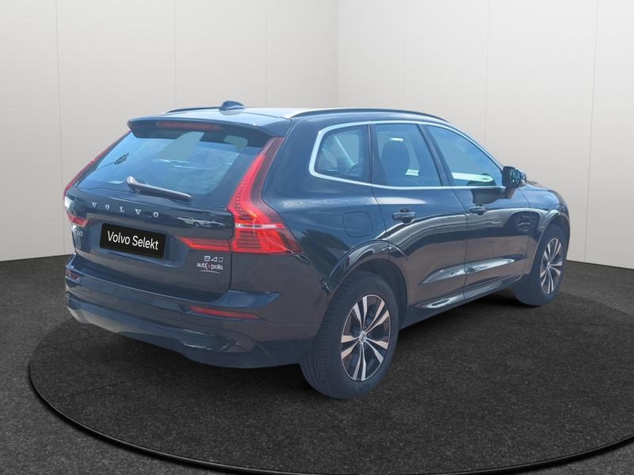 Volvo XC60 Core (2022) - Photo 5