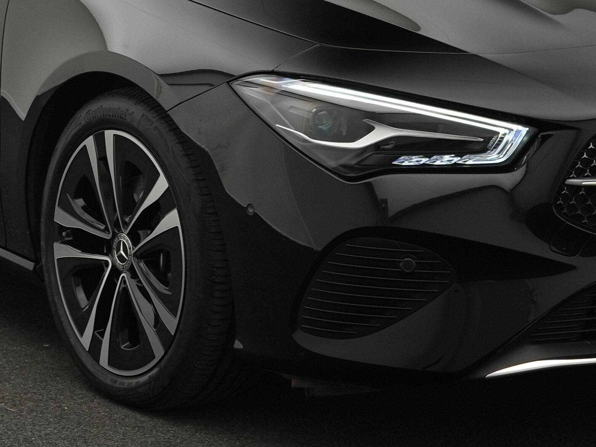 Mercedes CLA 200 Coupé (2024) - Photo 7