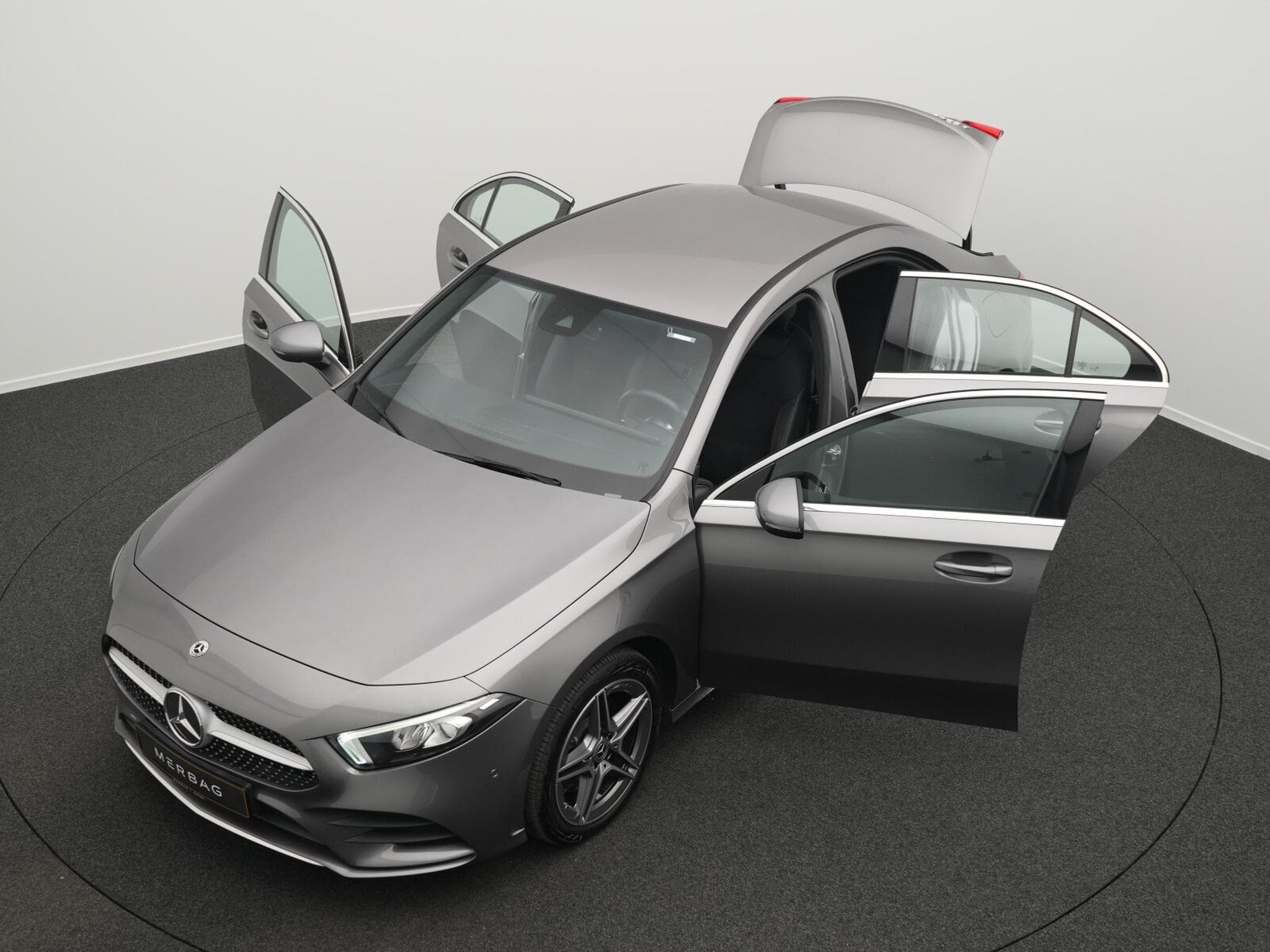 Mercedes A 250 e AMG-Line Lim LED+Kamera+18"+AHK (2022) - Photo 12