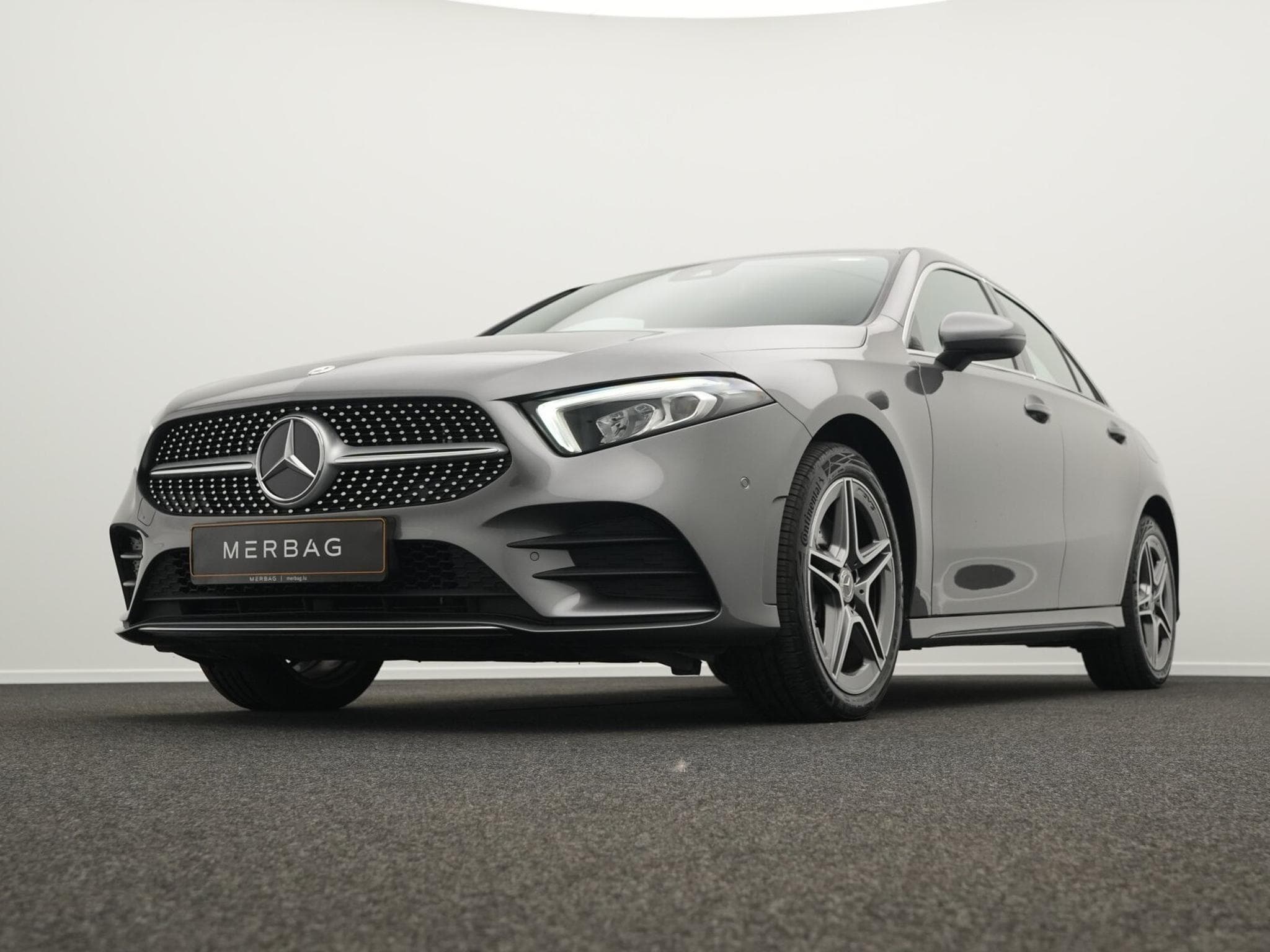 Mercedes A 250 e AMG-Line Lim LED+Kamera+18"+AHK (2022) - Photo 8