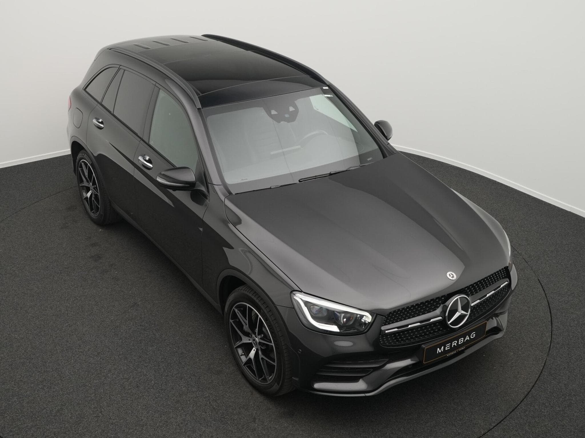 Mercedes GLC 300 4MATIC (2020) - Photo 10
