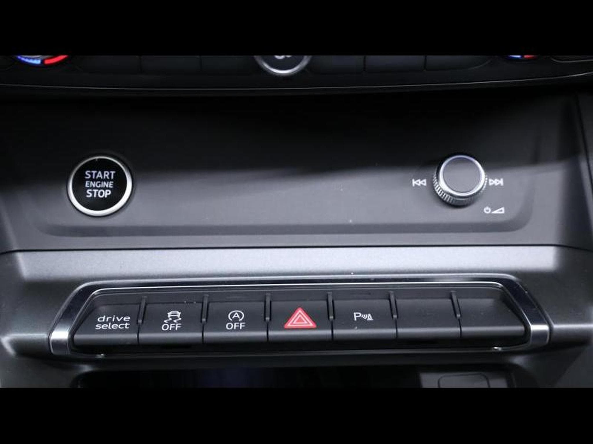 Audi Q3 35 TDI S-Line S-Tronic (2025) - Photo 21