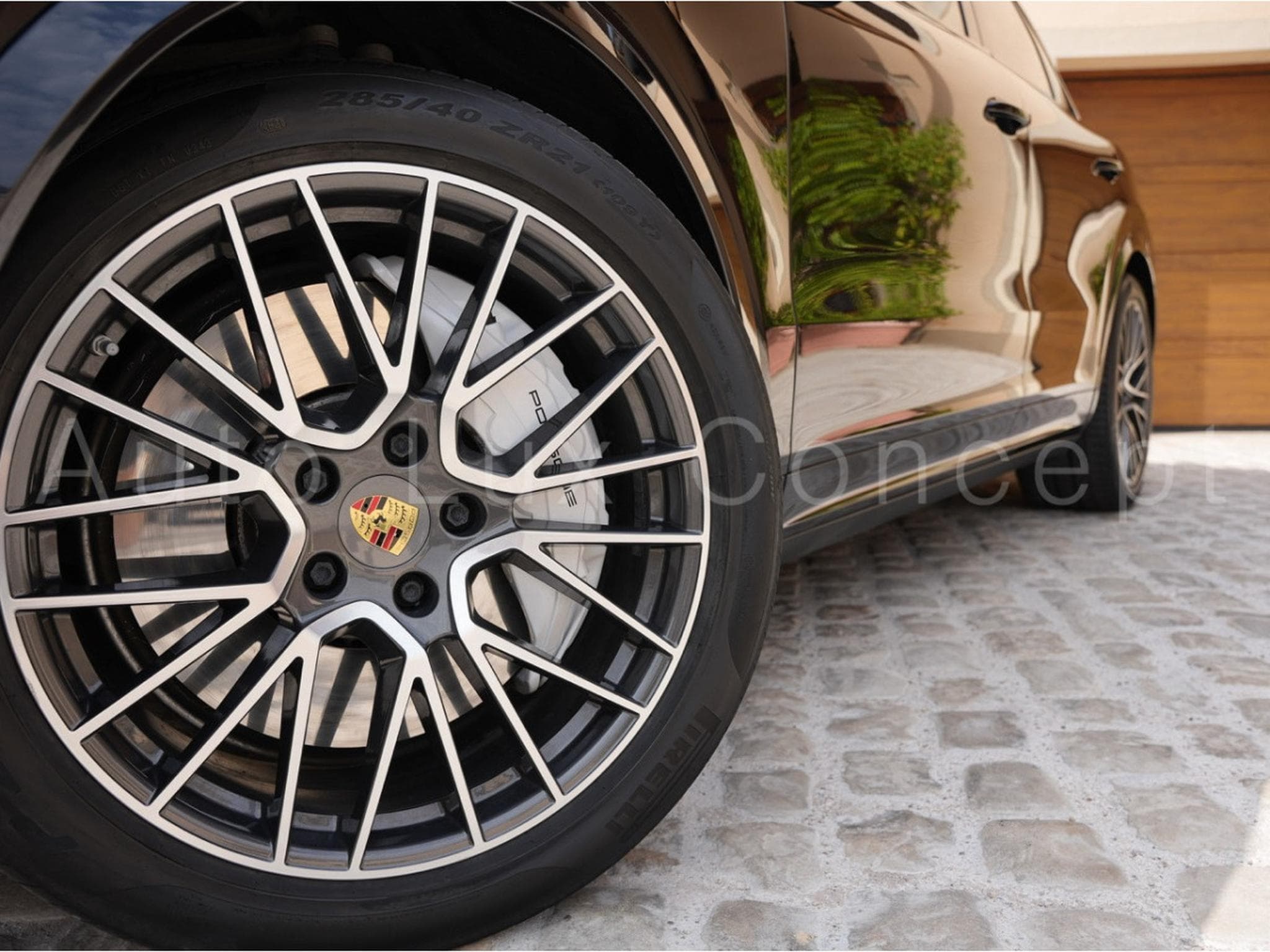 Porsche Cayenne Turbo (2018) - Photo 30